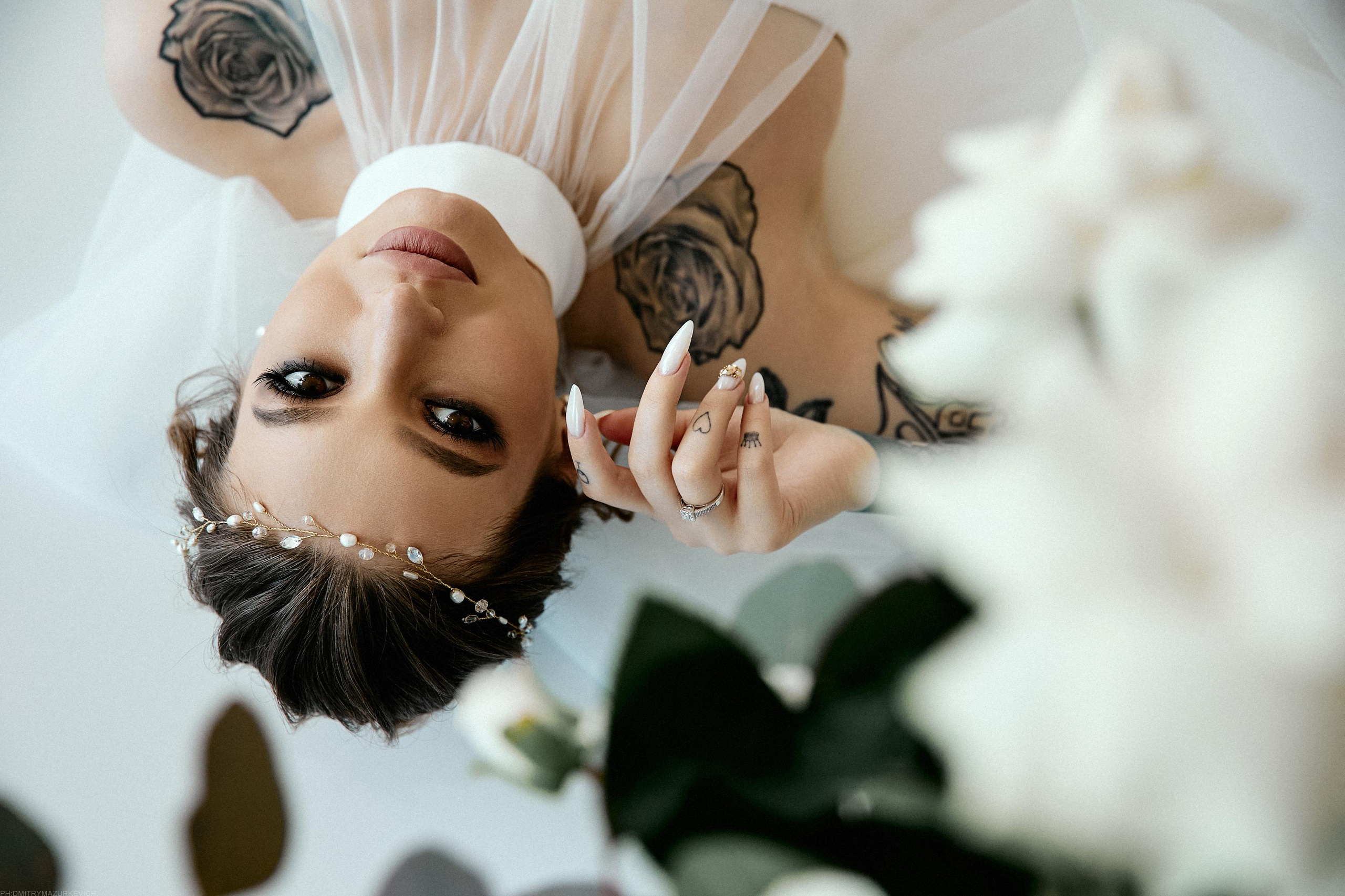 GIRL WITH DOBERMAN TATTOO. Дмитрий Мазуркевич: Профессиональный Репортажный Фотограф