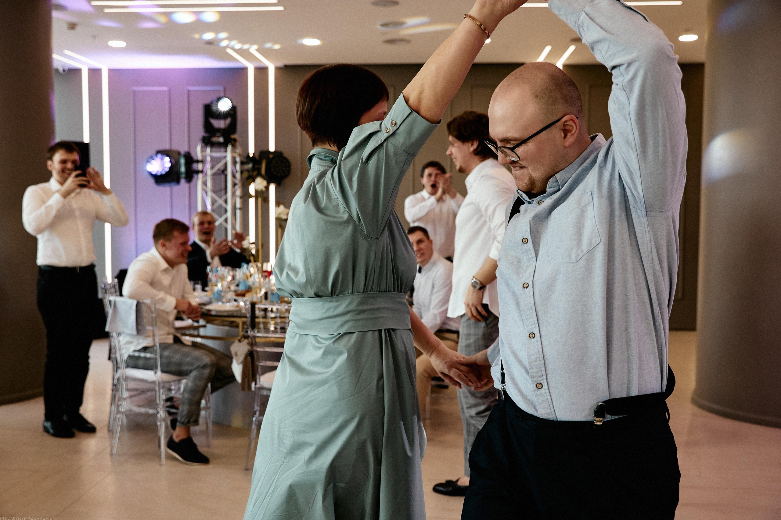 GIRL WITH DOBERMAN TATTOO. Дмитрий Мазуркевич: Профессиональный Репортажный Фотограф