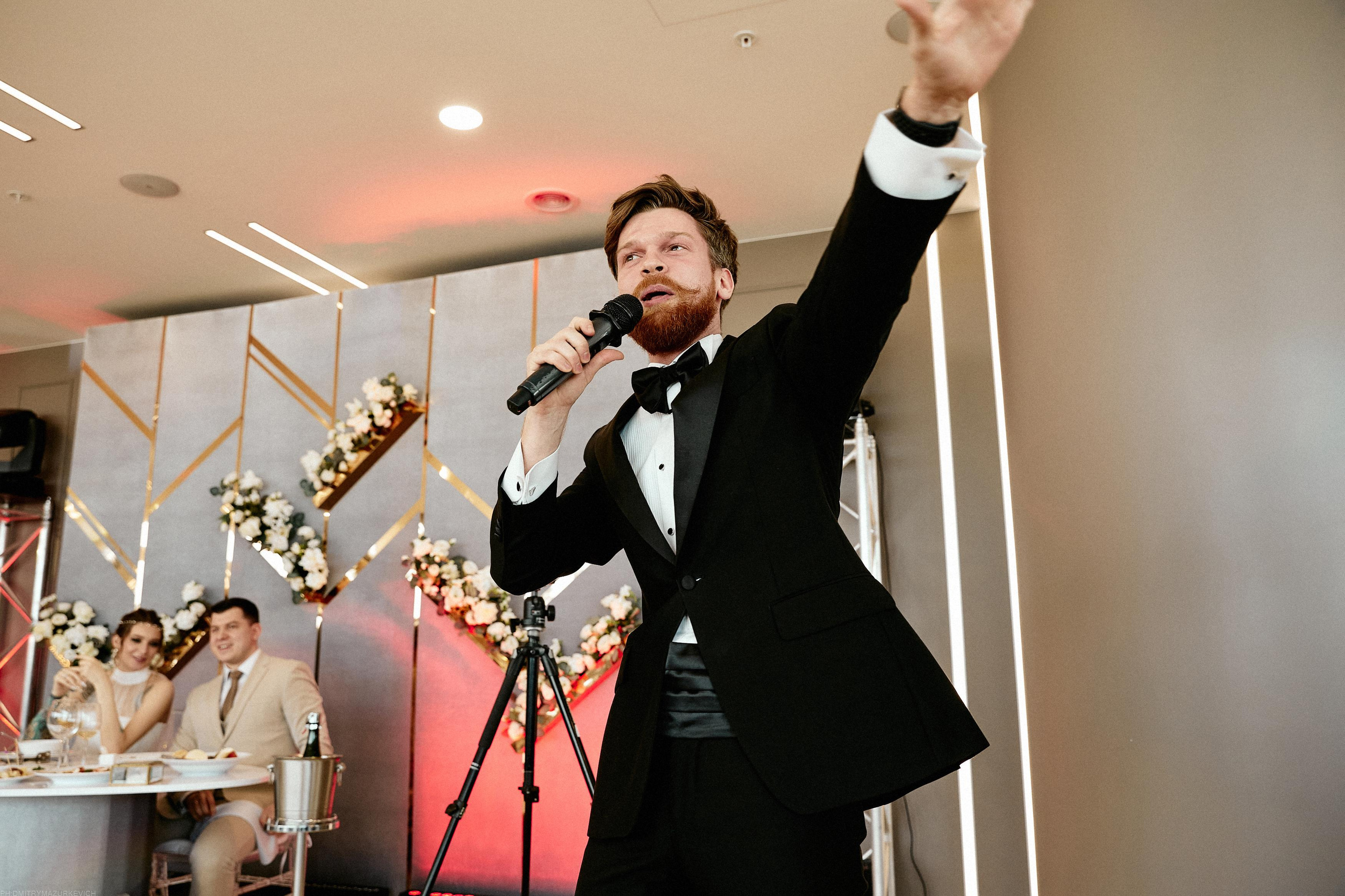 GIRL WITH DOBERMAN TATTOO. Дмитрий Мазуркевич: Профессиональный Репортажный Фотограф