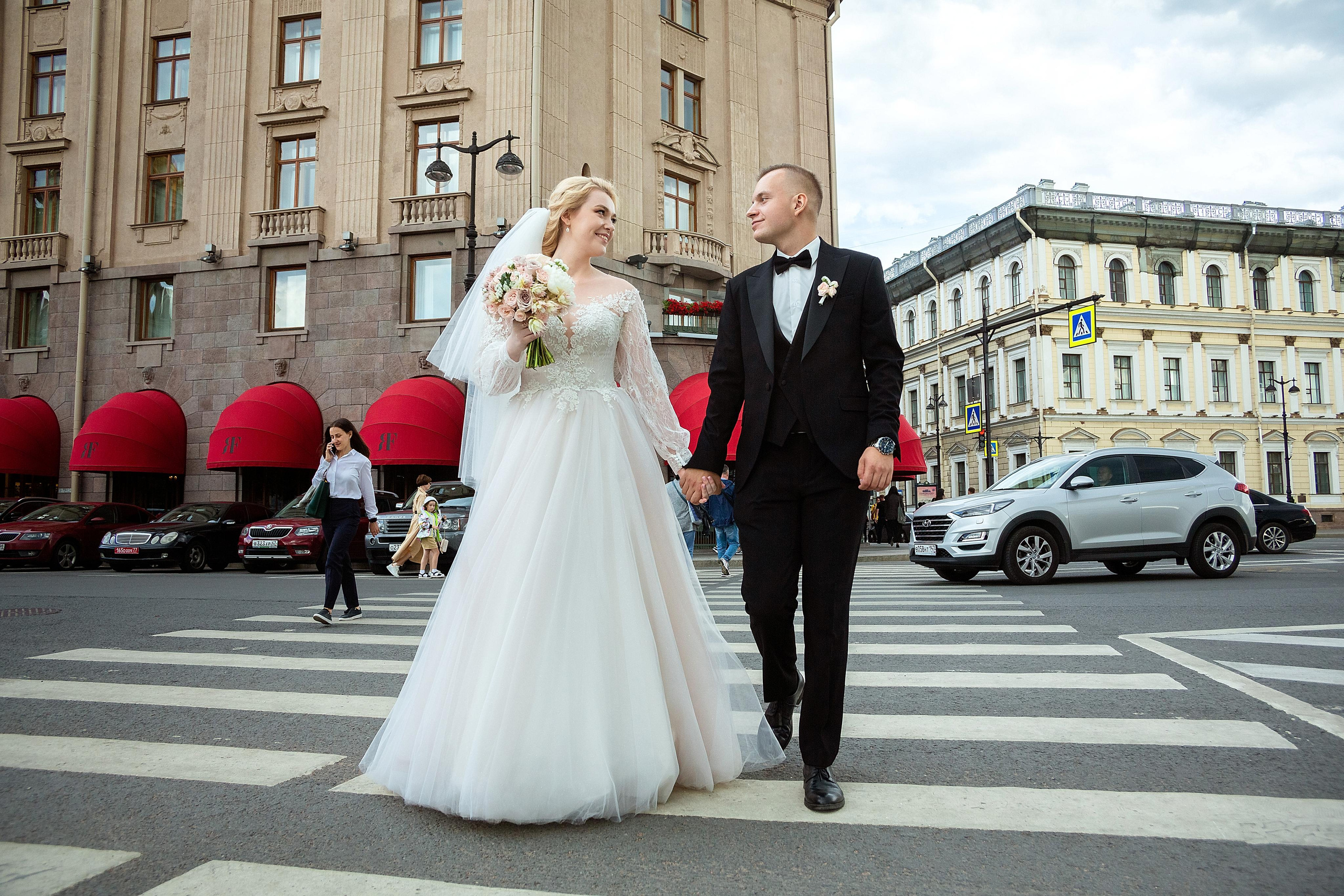 Алеся и Даниил: фотостудия, прогулка, Первый дворец. Душевный фотограф в Санкт-Петербурге. Свадебные и семейные фотосессии