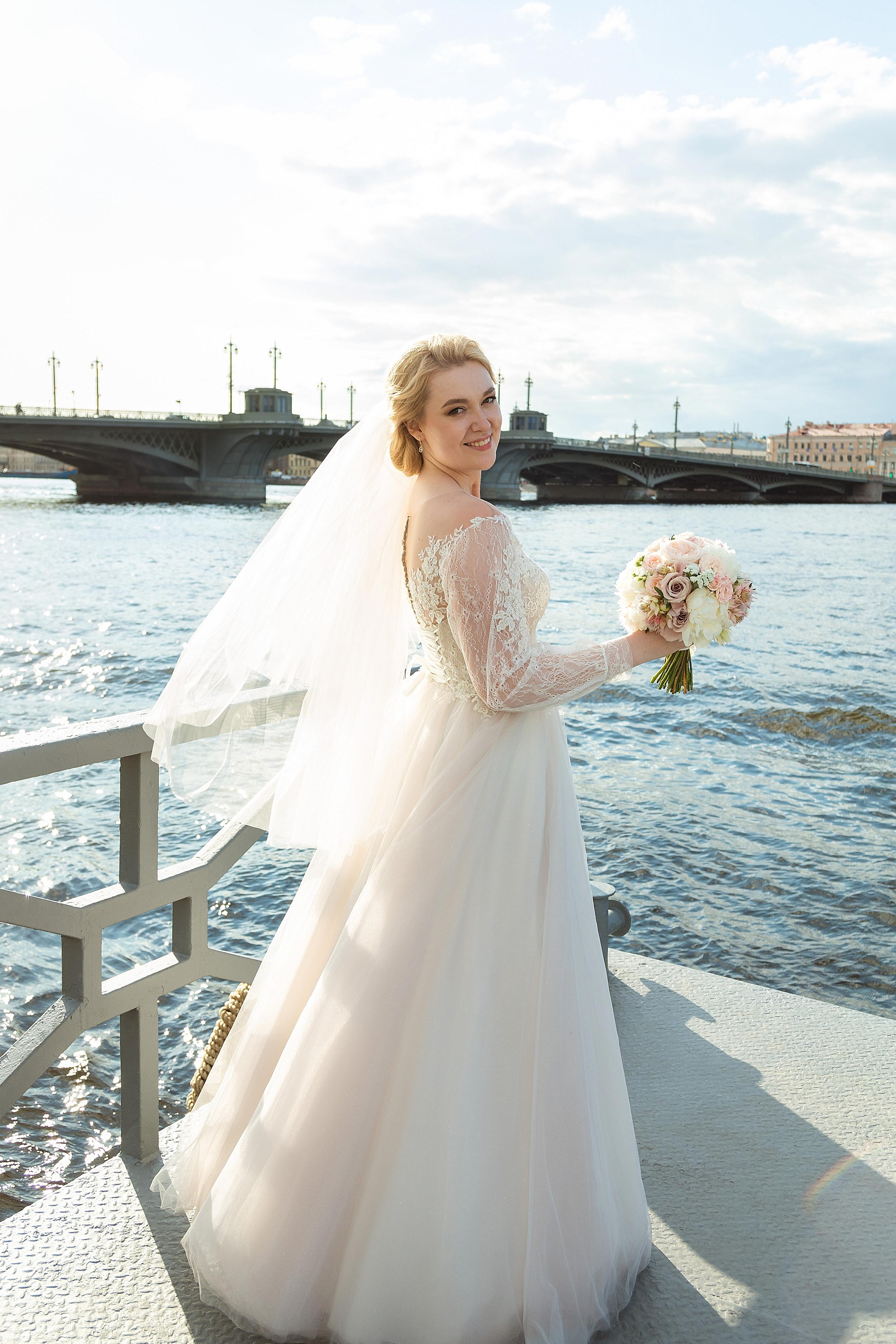 Алеся и Даниил: фотостудия, прогулка, Первый дворец. Душевный фотограф в Санкт-Петербурге. Свадебные и семейные фотосессии