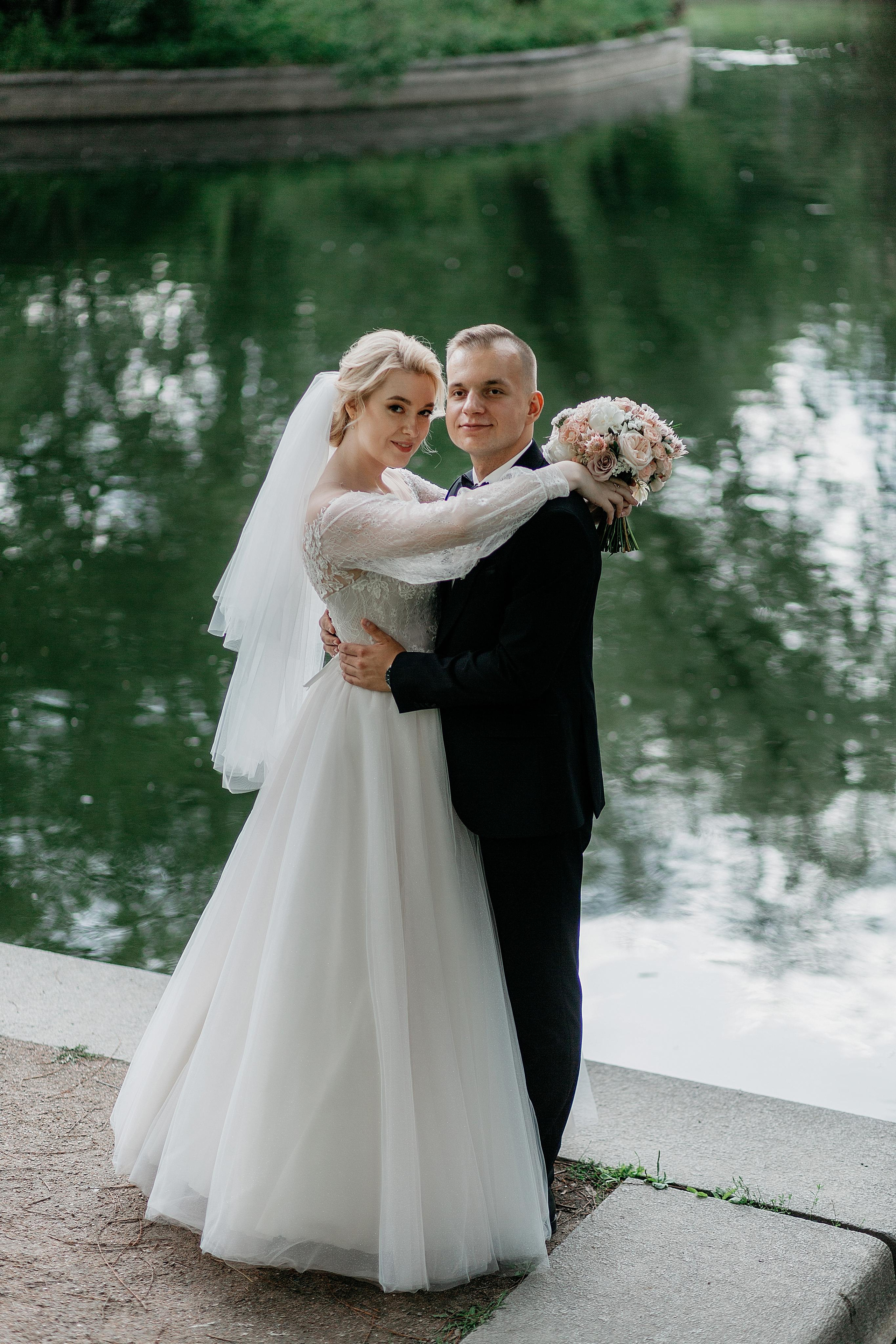 Алеся и Даниил: фотостудия, прогулка, Первый дворец. Душевный фотограф в Санкт-Петербурге. Свадебные и семейные фотосессии