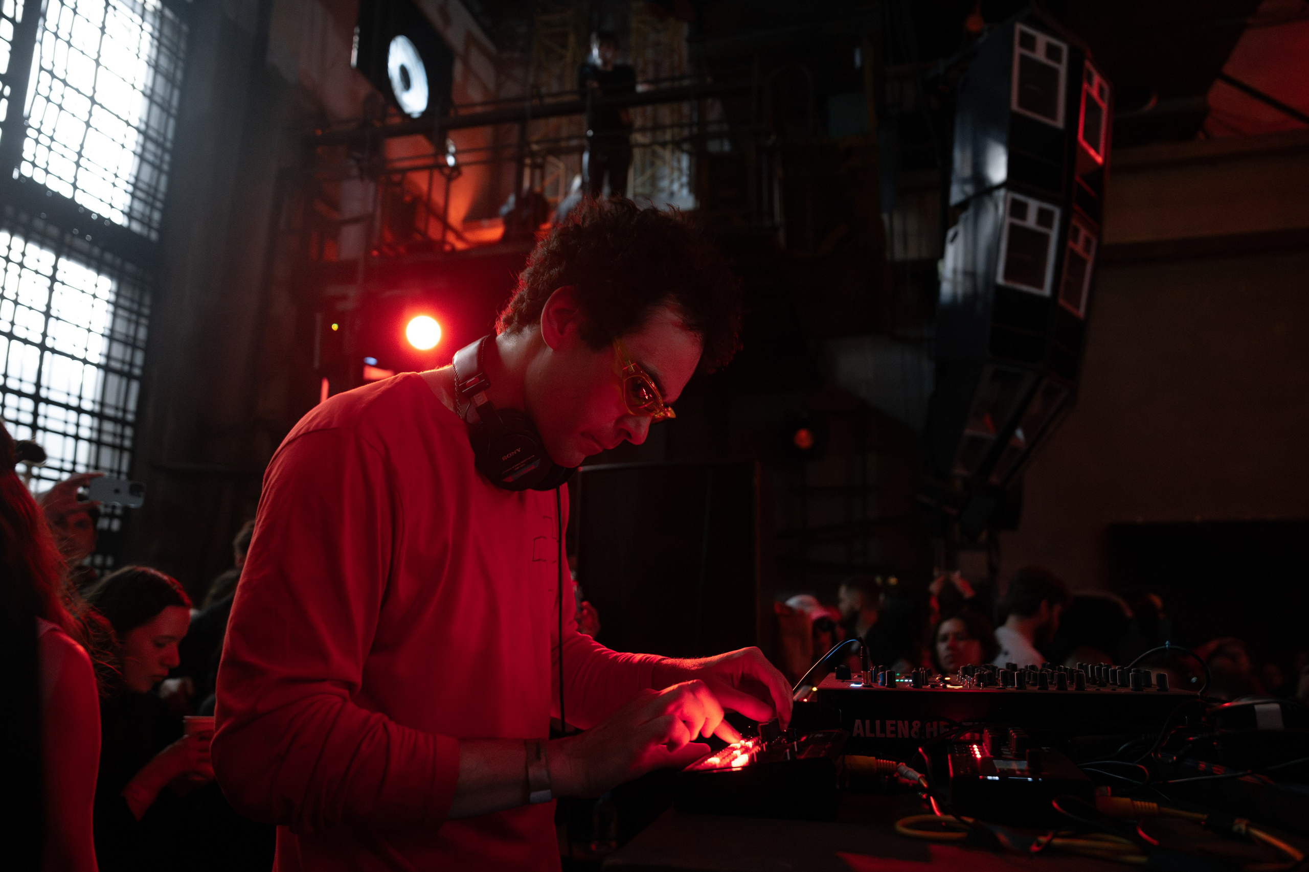 SICK YEARS, ARMA ╳ SILA SVETA. @tomrus: Рустам Шагиморданов — фотограф