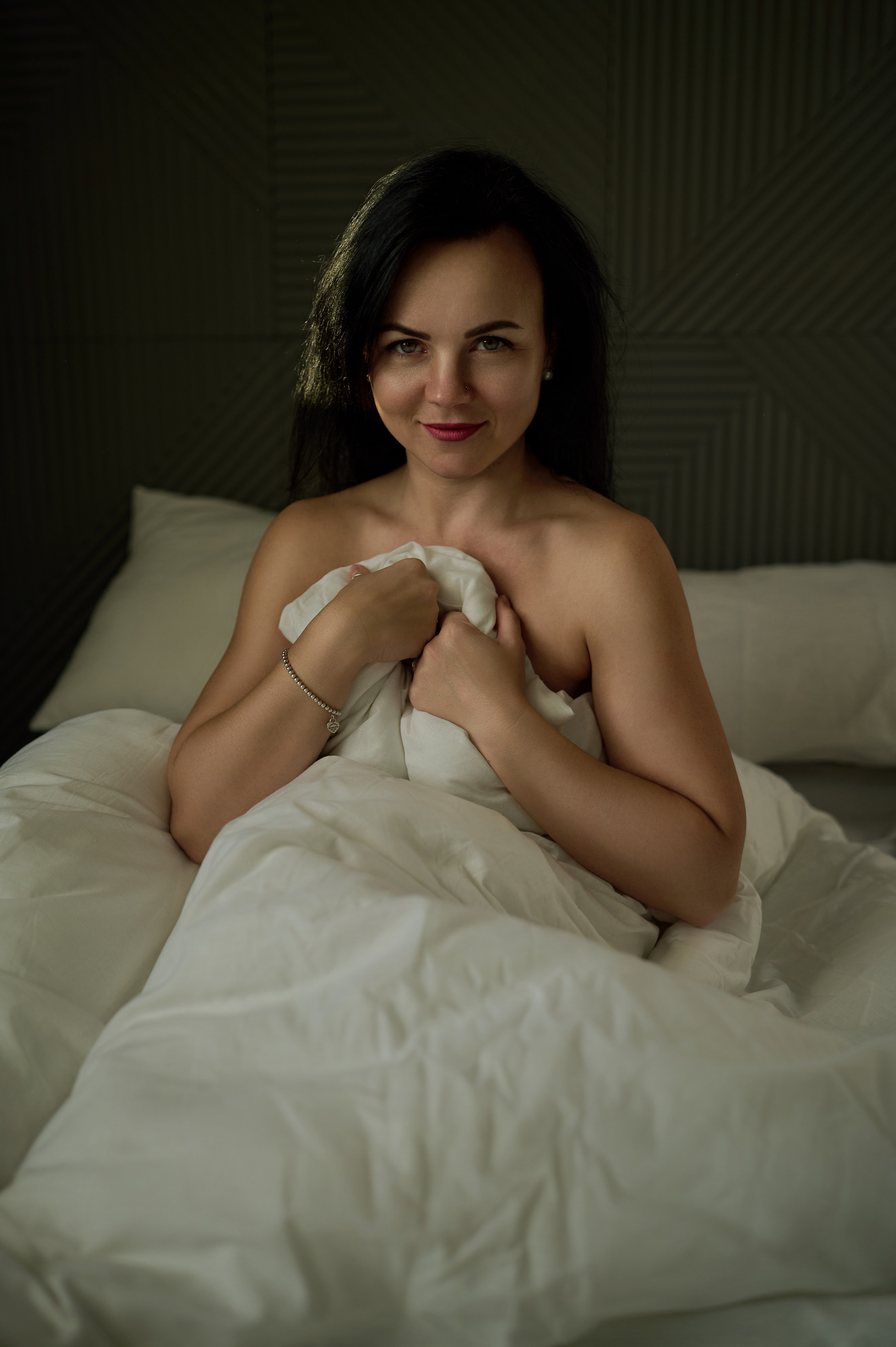 Романтичная фотосессия в студии. Портретный фотограф в Краснодаре Евгений Карпов