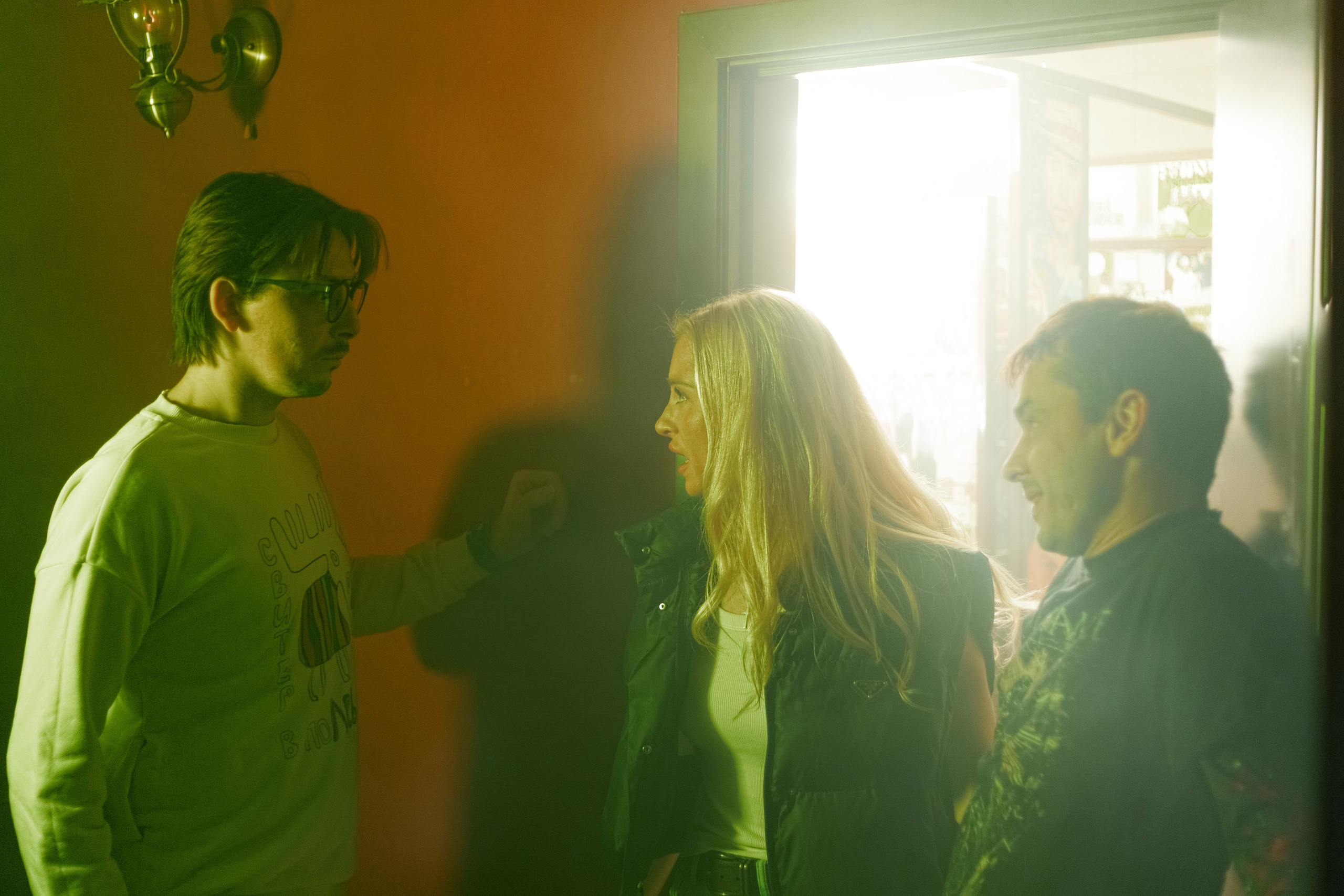 Бэкстейдж со съёмок фильма «Третья смена». Фотограф Александр Закадычный | Таганрог