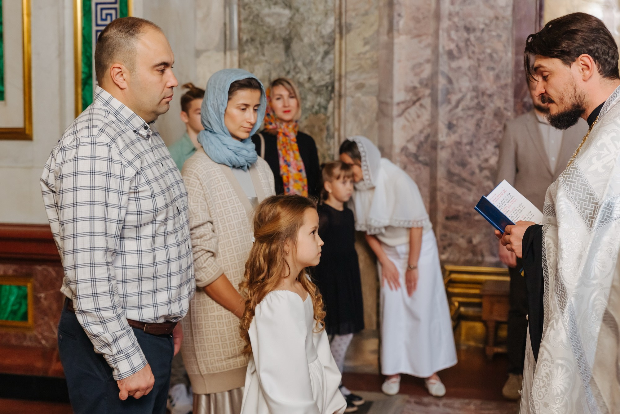 Крещение индивидуальное Исаакиевский собор. Фотограф крещение венчание в Петербурге! Помогает подобрать храм и посоветовал душевного батюшку в СПб