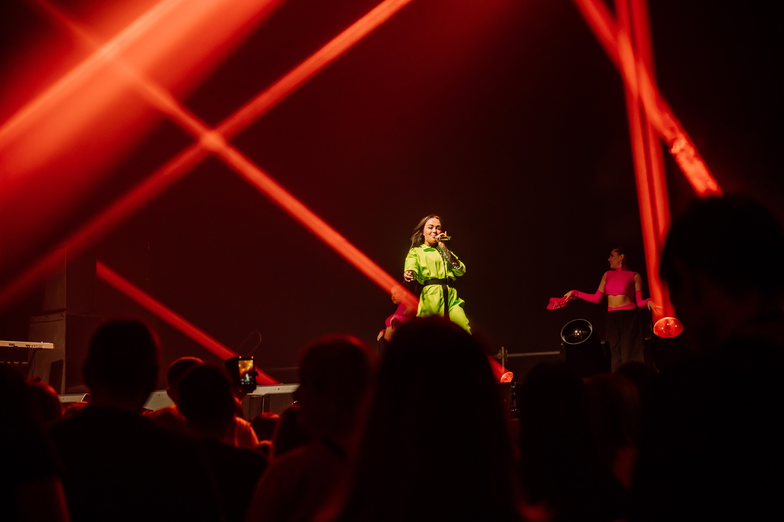 Дискач 90-х в Кемерово, СРК Арена. Детский фотограф, семейный фотограф и репортажи в Кемерово