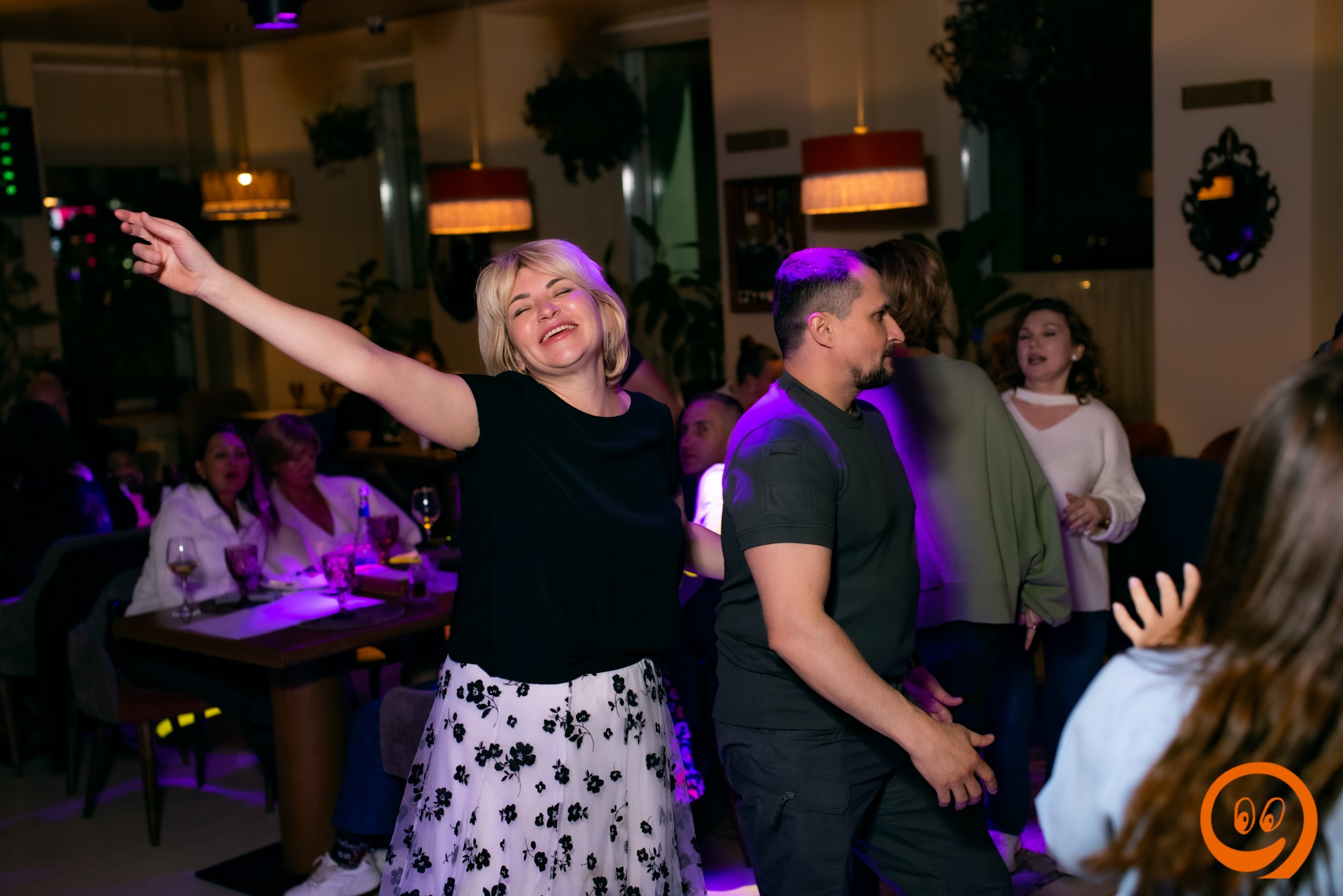 Поющие в ночи. Караоке | 19.09.2025. Галерея Фантим