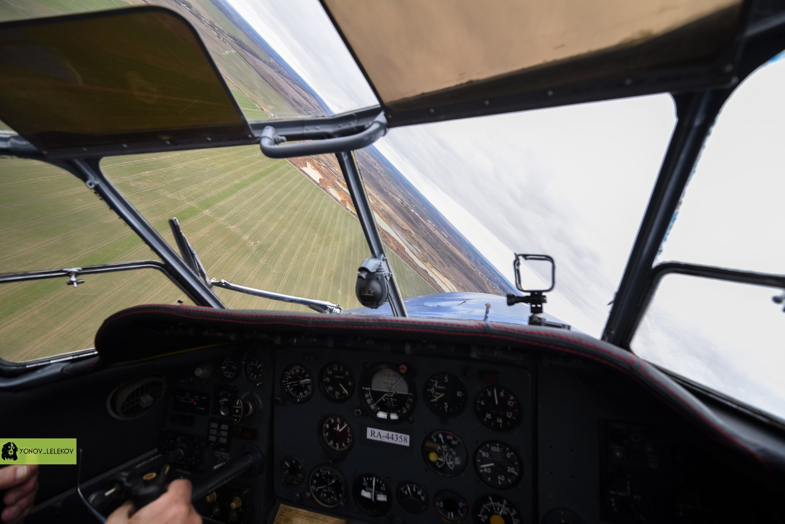 Полеты на Як 18Т. Высший пилотаж | 22.04.2018. Галерея Фантим