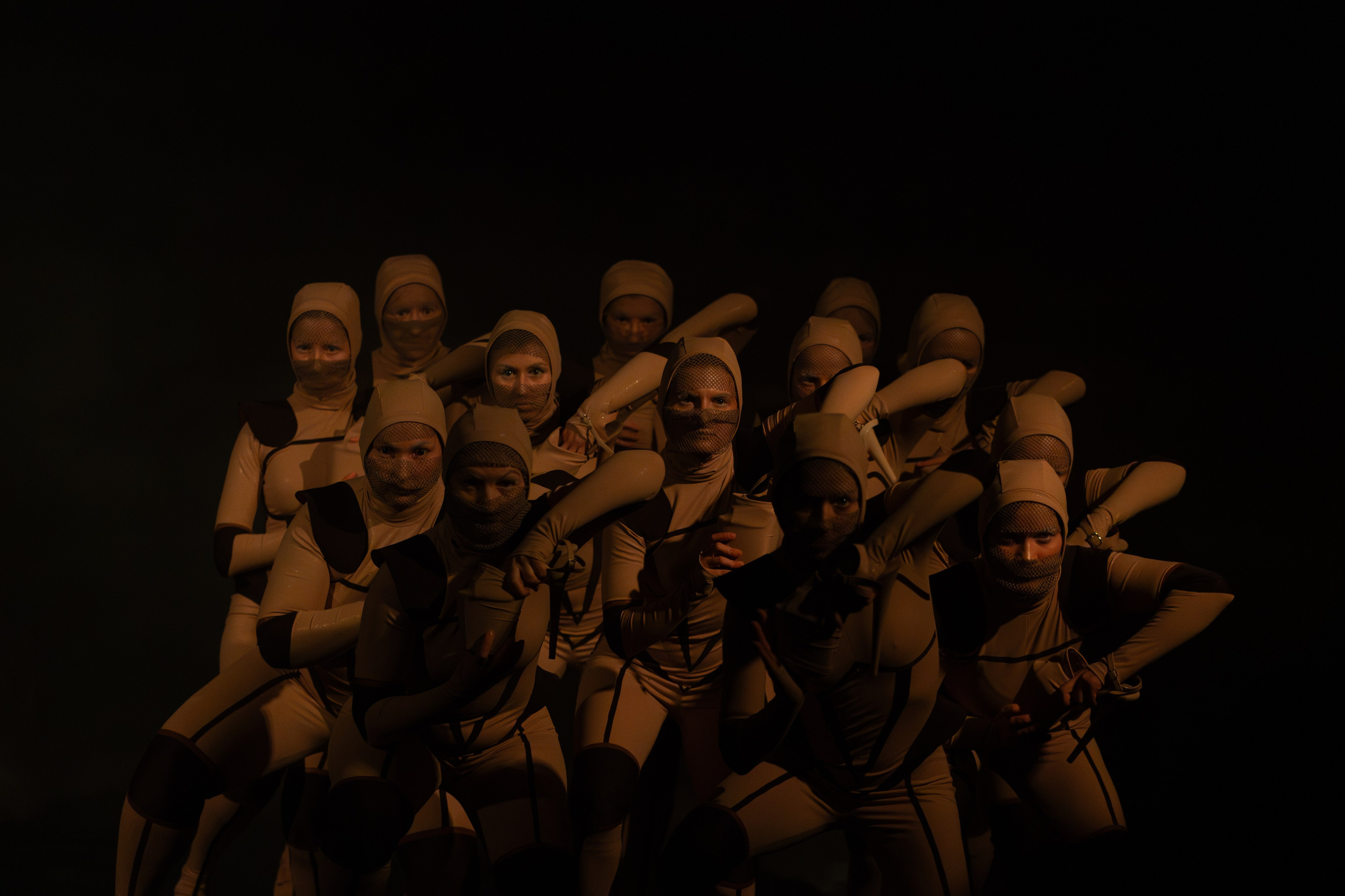 Постановка «Иные» 2025. Предметный и репортажный фотограф в Санкт-Петербурге Александр Е