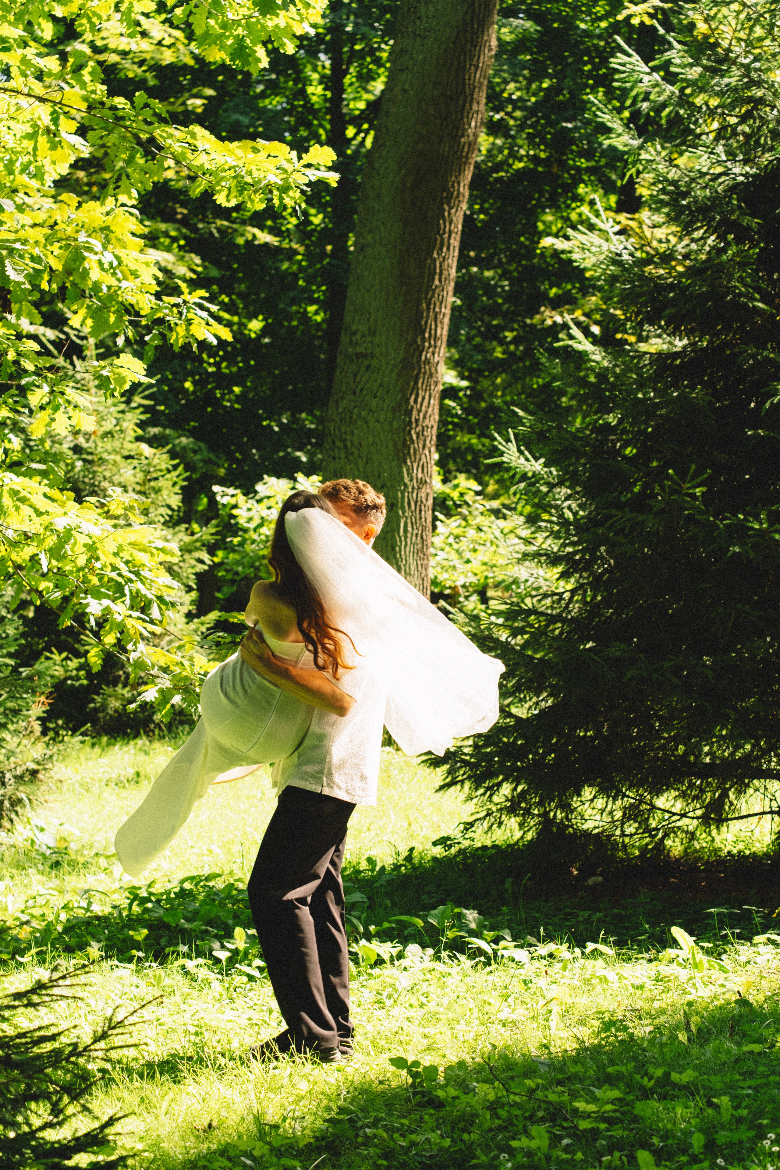 СВАДЕБНАЯ СЬЕМКА В ПЕТЕРГОФЕ И СЬЕМКА РЕПОРТАЖА В ЗАГСЕ ПЕТЕРГОФА. Профессиональный фотограф, Санкт-Петербург — Виктория Богомолова