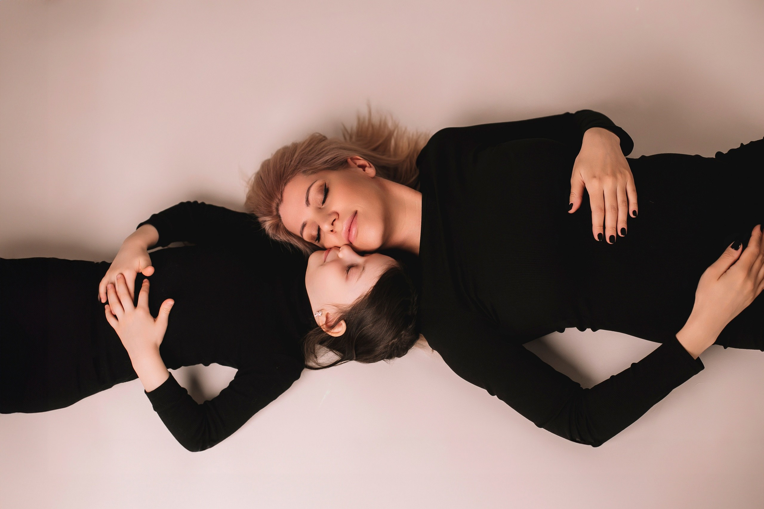 Оля и Лера. Семейный и репортажный фотограф в Череповце Оля Ланец