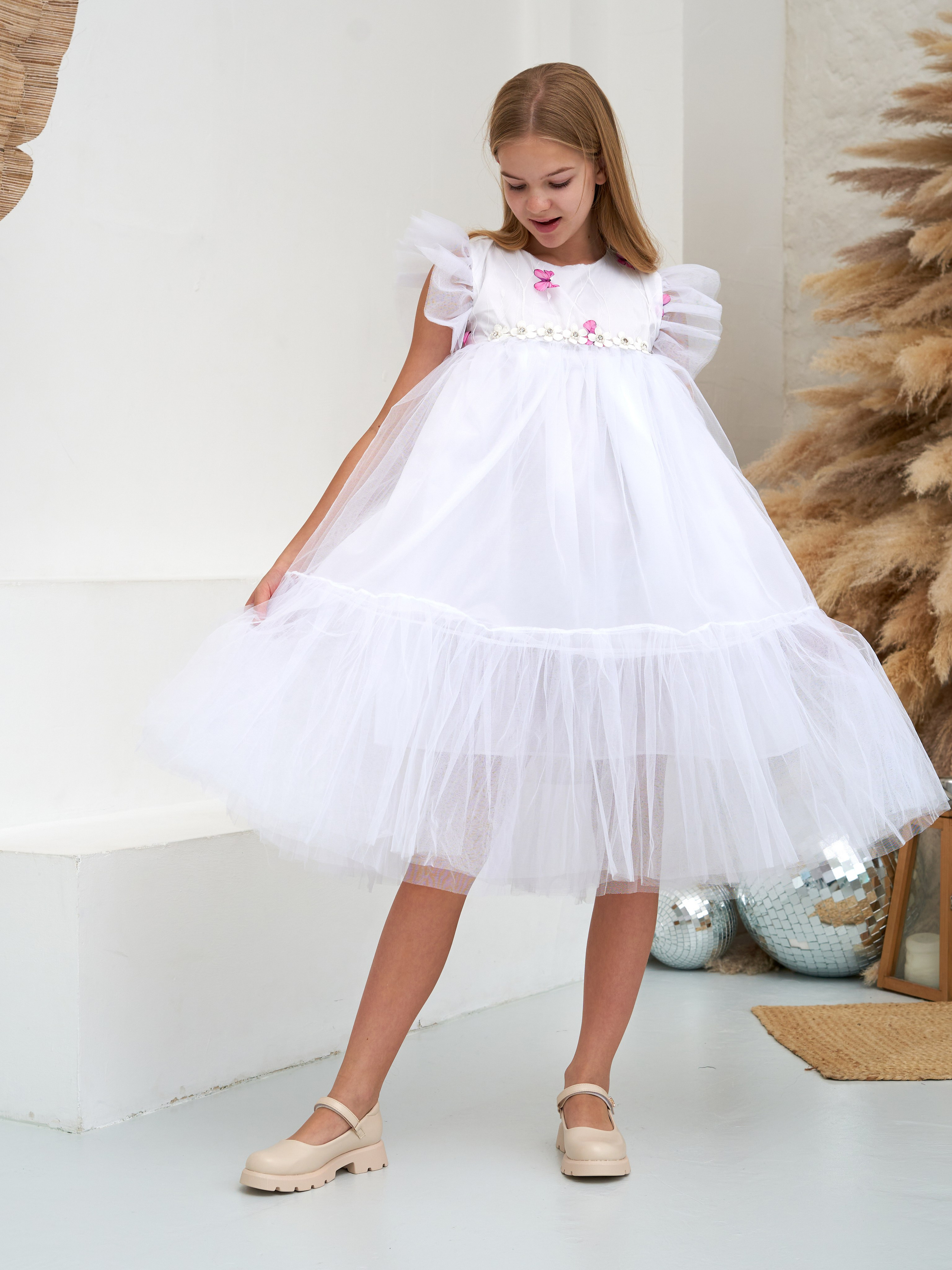 Ari. Коммерческий фотограф Соколовская Анастасия