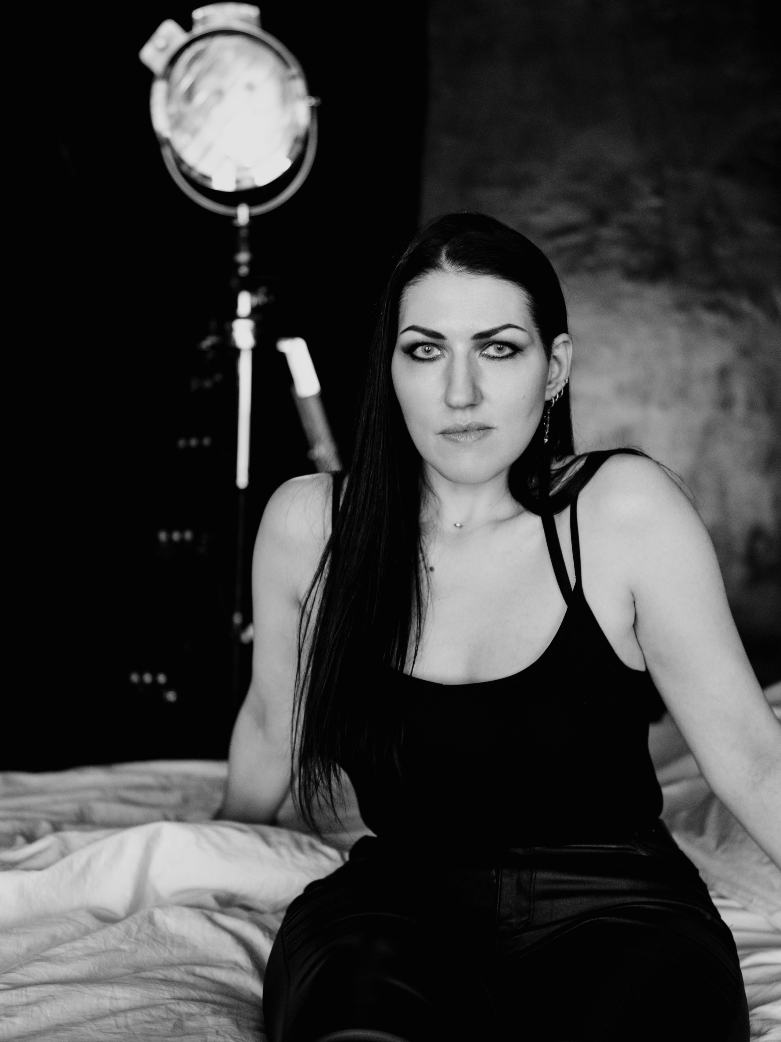Черно-белая фотосессия в студии