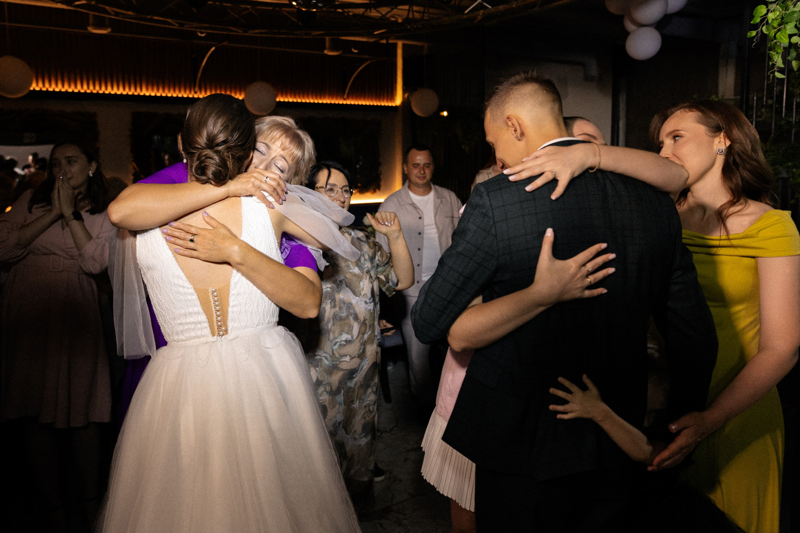 Свадебная съемка в городе Краснодар. Свадебный фотограф и видеограф Краснодар, Ростов, Сочи, Новороссийск