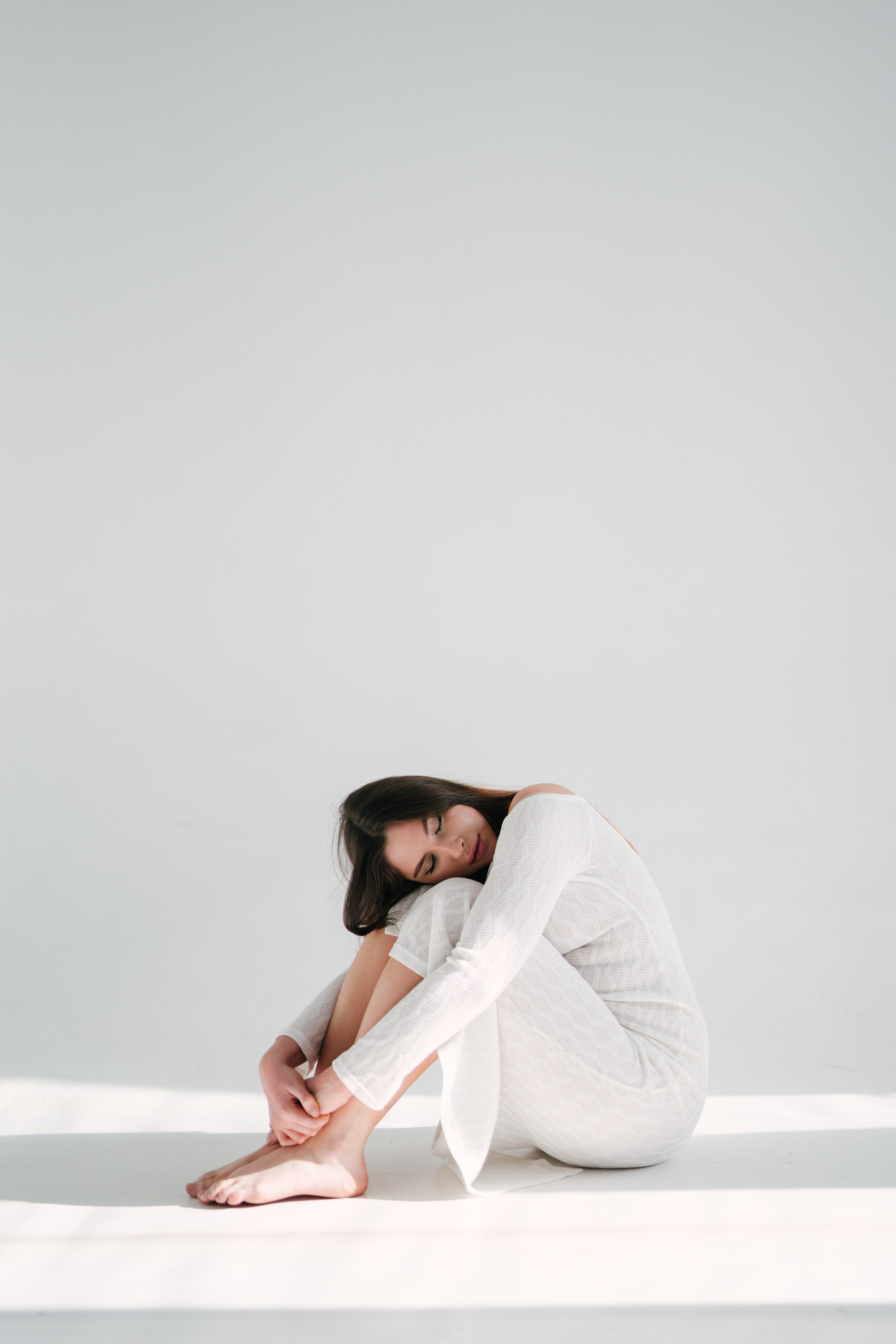 Женские портерты в студии. Портреты студия Москва. Модельные тесты. Lovestory студия в Москве. Женсий фотограф