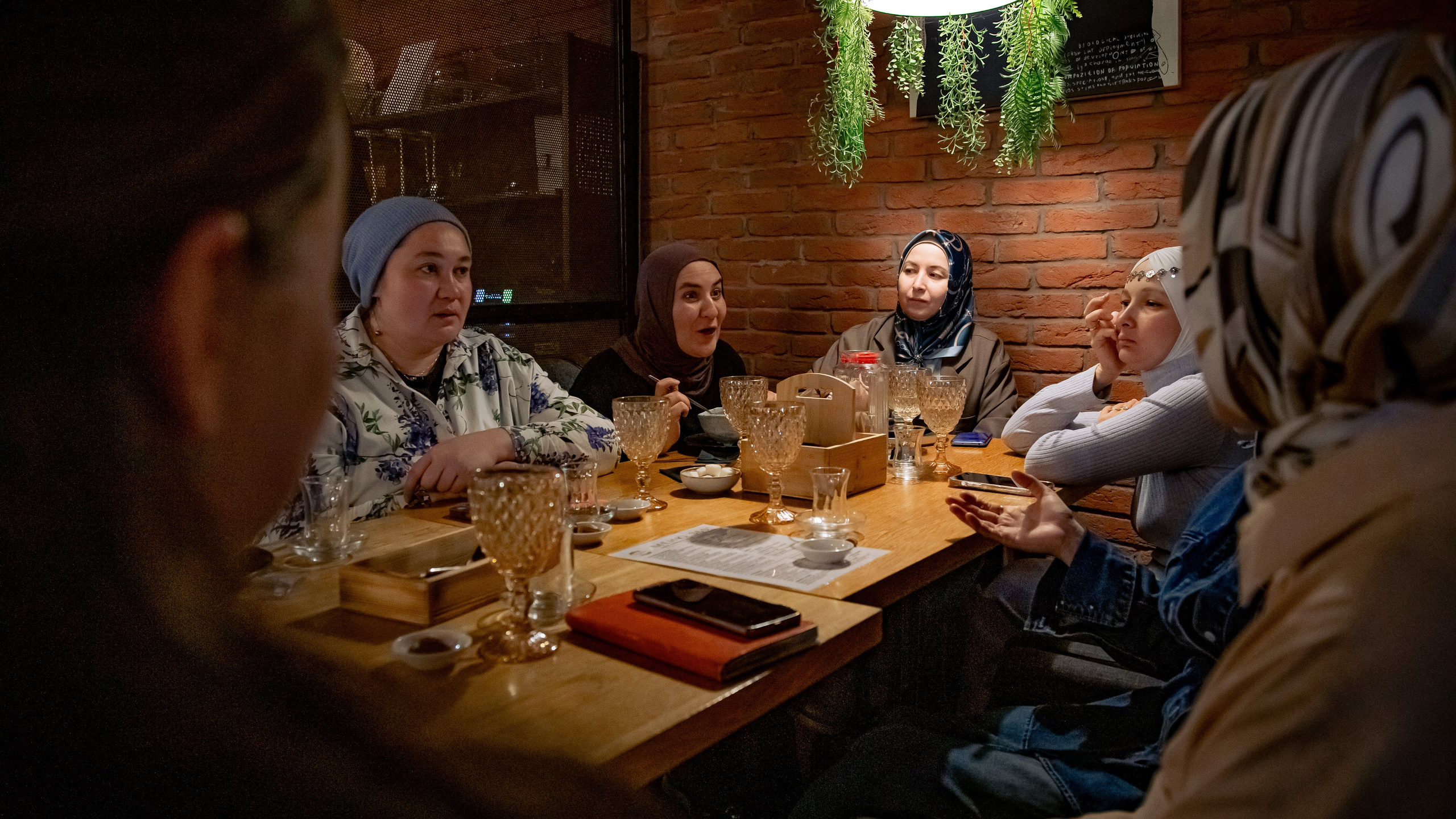 Встреча команды. Репортажный и портретный фотограф Казань / Горячих Полина