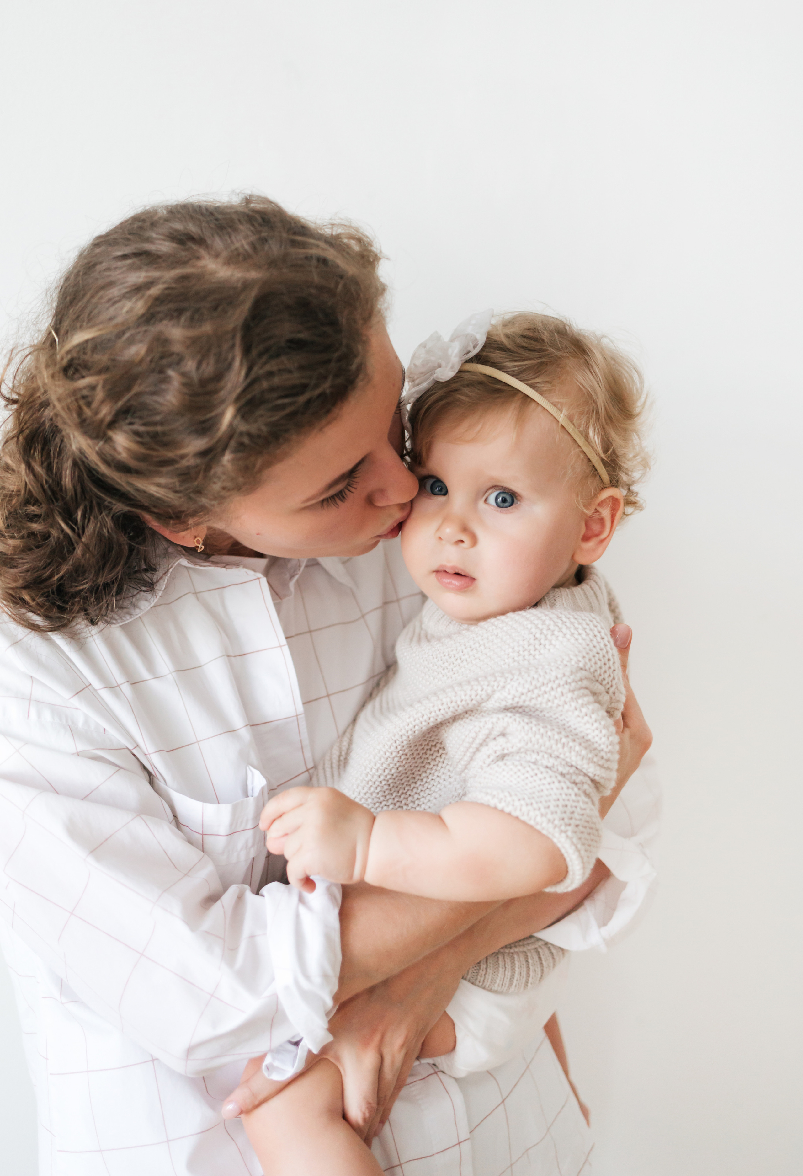 фотосессия крушение тортика, фотосессия на один годик, детский фотограф Спб