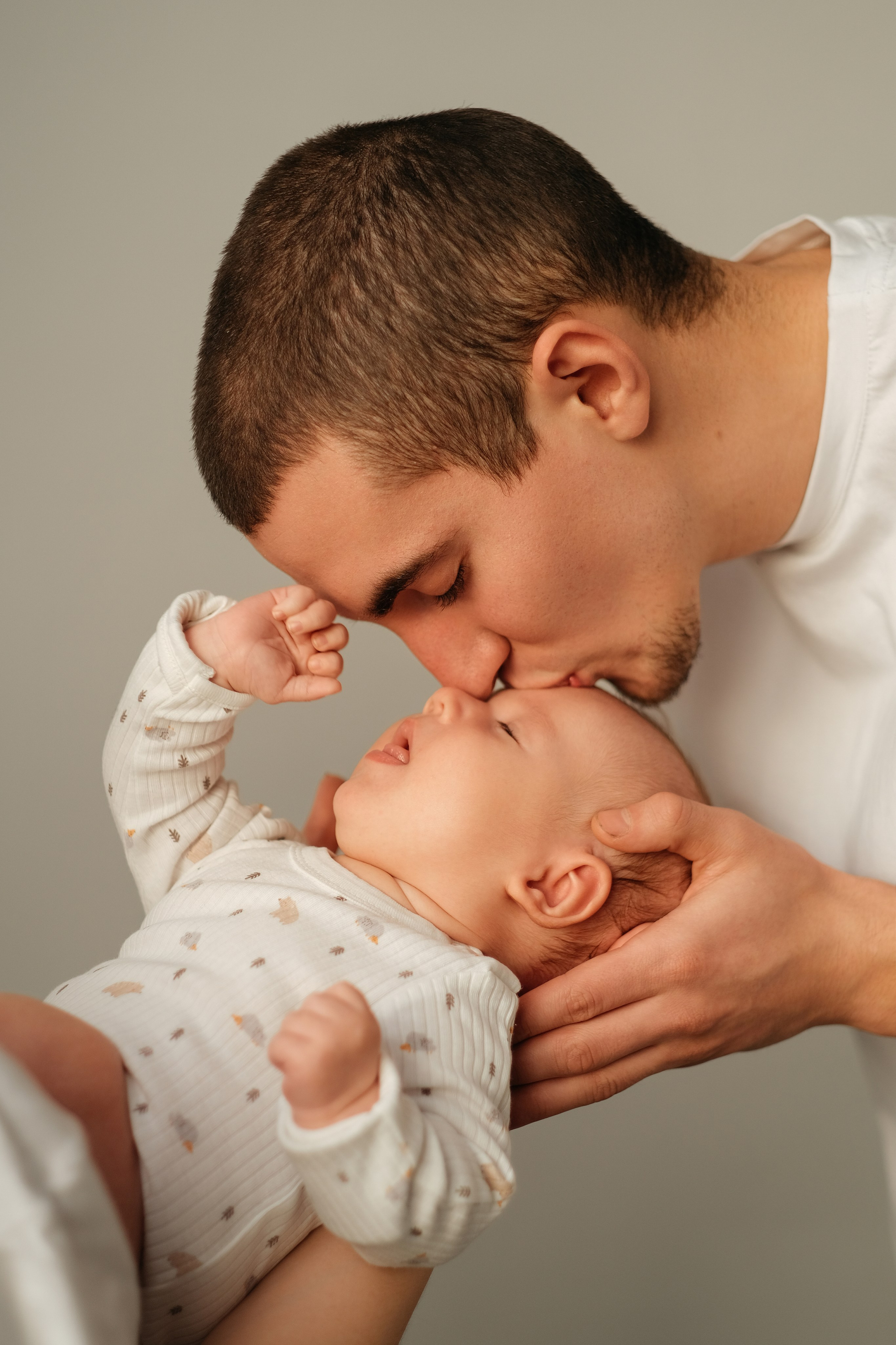 Настя Женя и Артем. Фотограф беременности и Newborn в Екатеринбурге Марина Добровольская