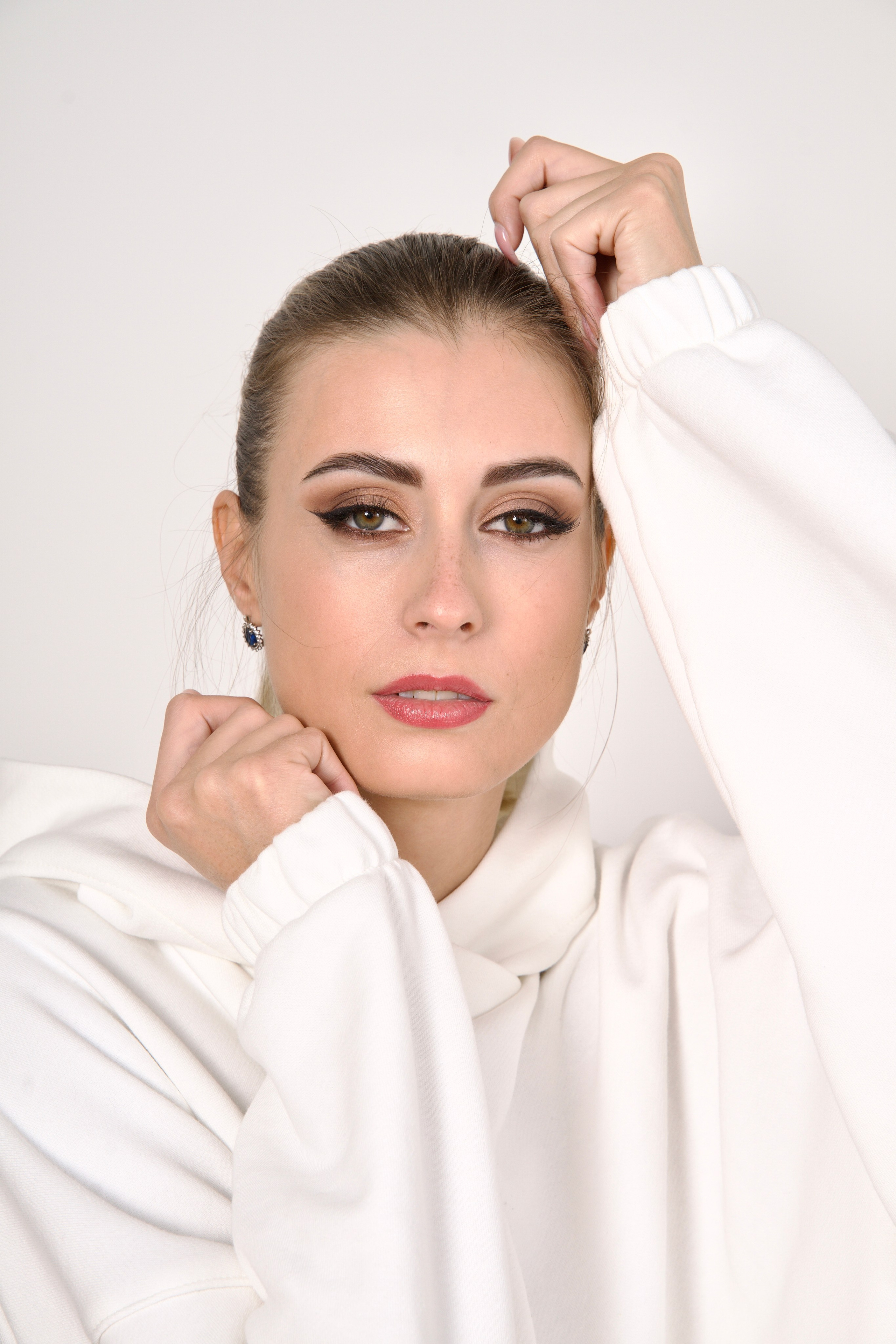 Валерия, 44 р-р, 183 рост. KED Production — продакшн из СПб. Создаём фото, видео и контент, который помогает брендам и селлерам продавать больше