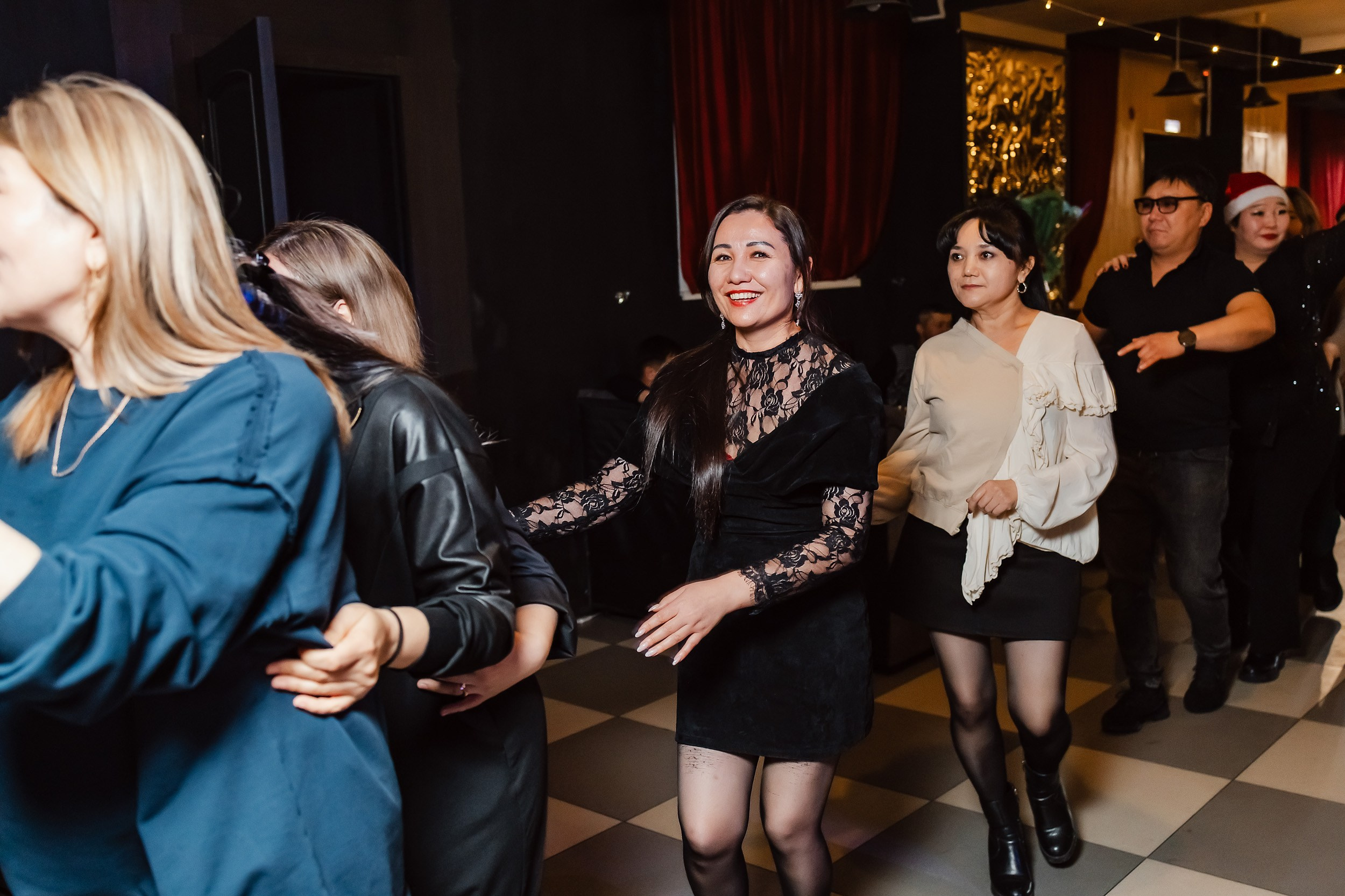 Two Star. Кипятком Павлодар