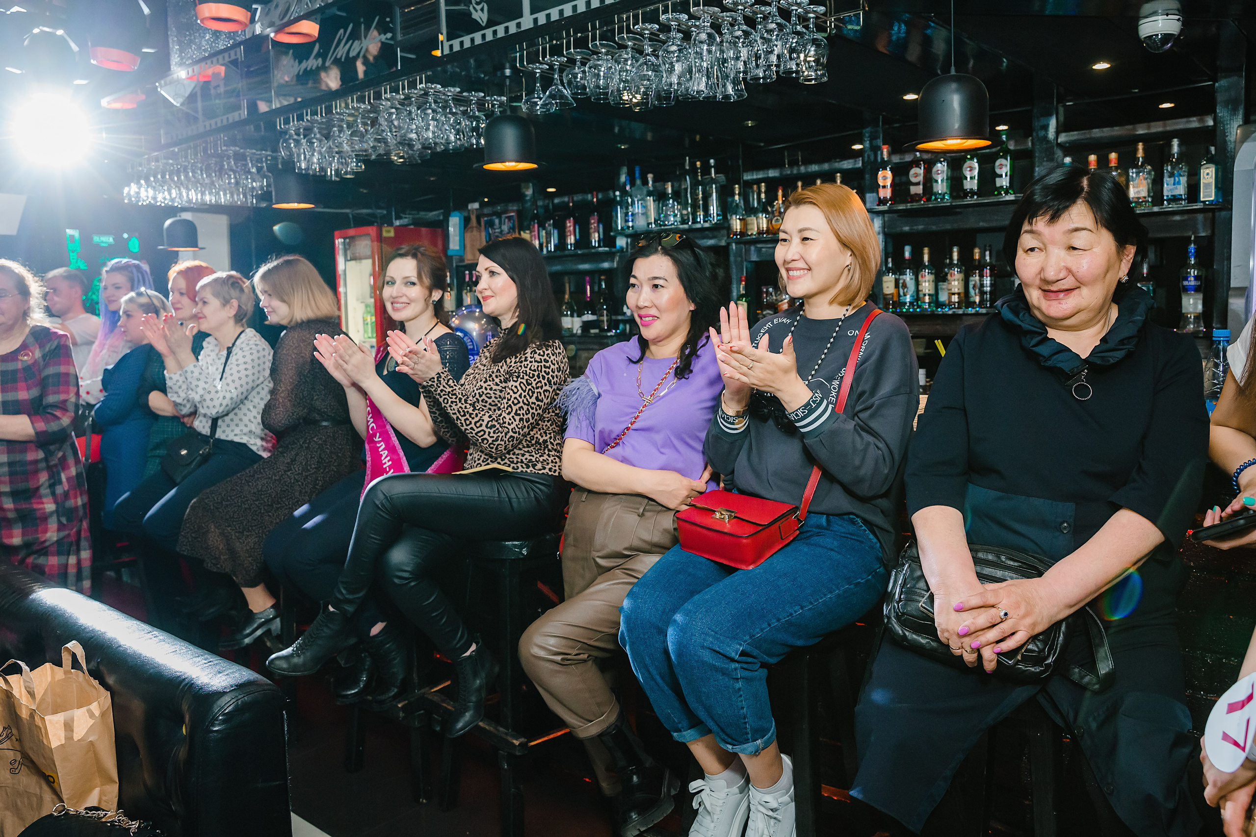 Шоу Талантов Миссис Бурятия. Фотограф и видеограф в Улан-Удэ: Аюна Габагуева и Артём Шаханов