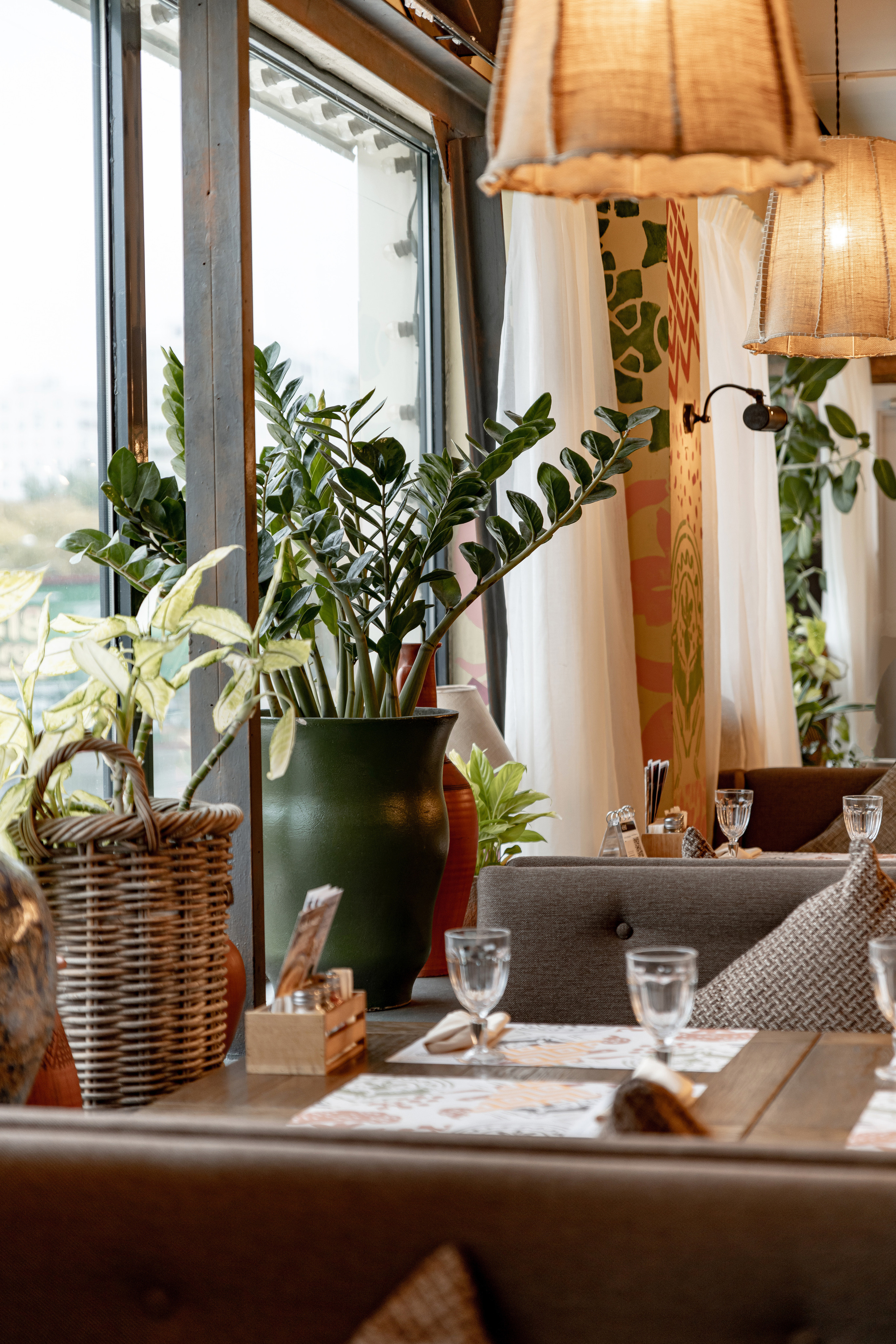 Интерьер ресторан ДжонДжоли