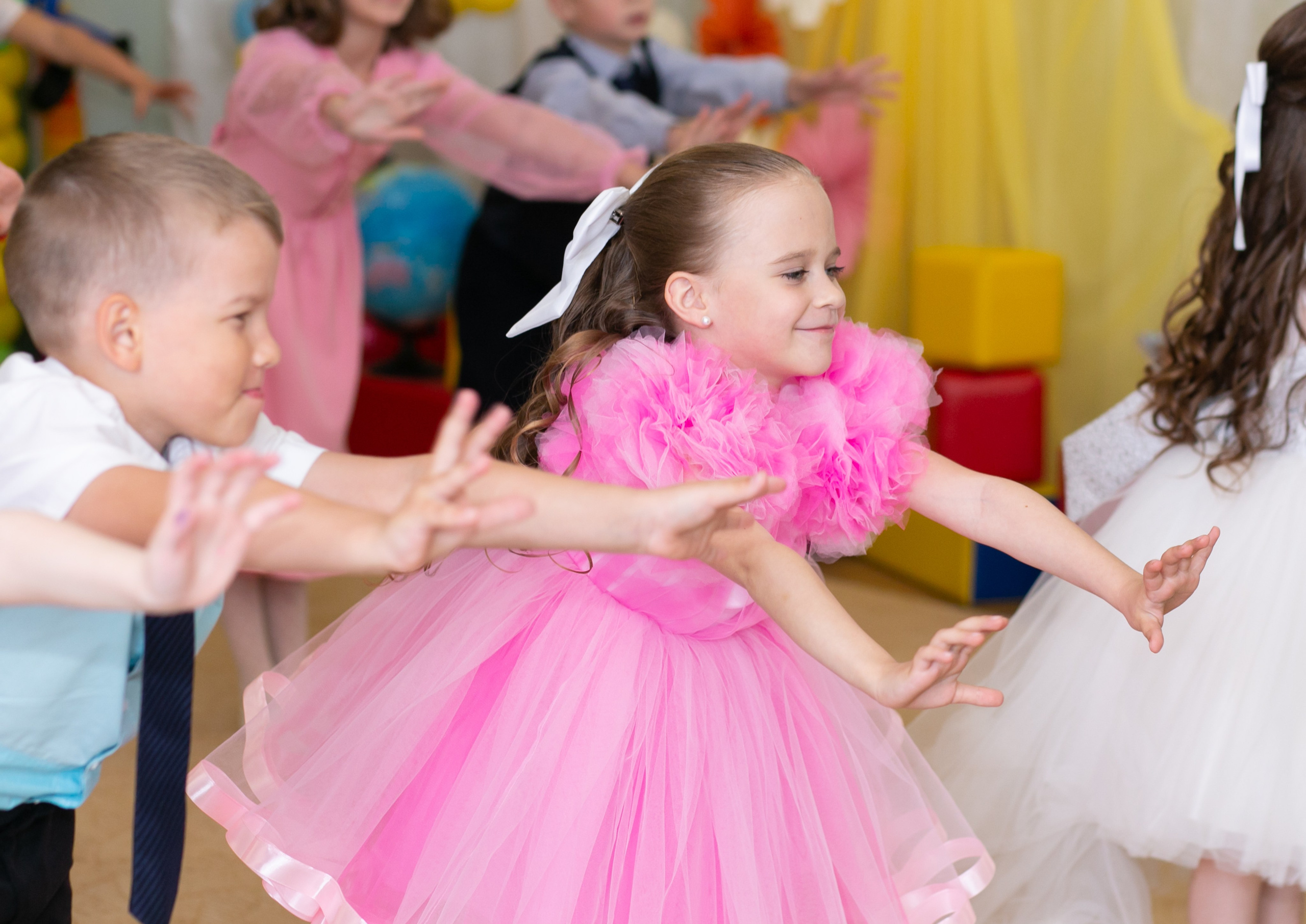 Выпускные и Утренники. Фотограф новорожденных и семейный фотограф НСО г. Бердск Марина Львова