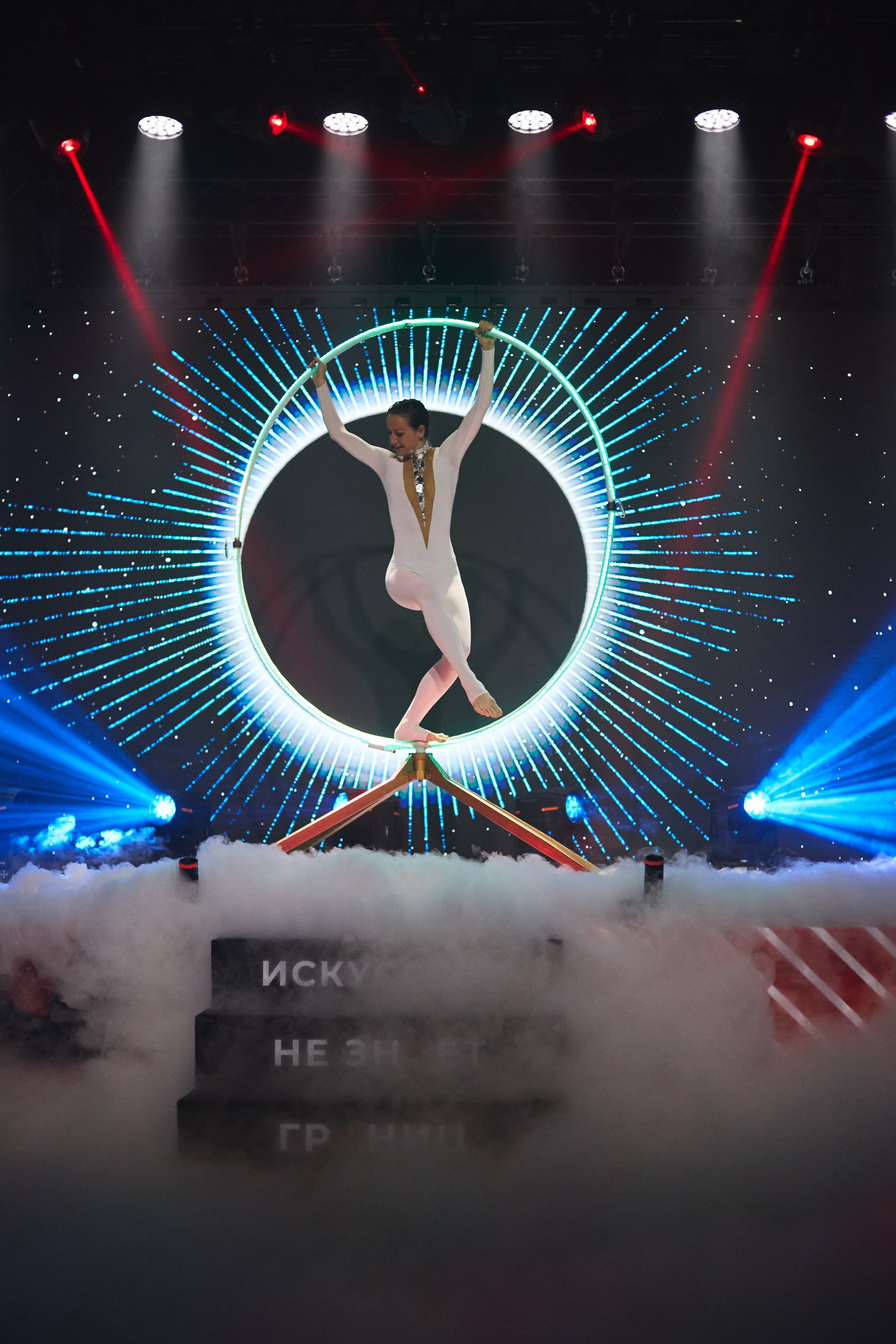 Альфа-Банк: Собрание Искусств в Санкт-Петербурге. КонТайм: профессиональная съемка для организаций