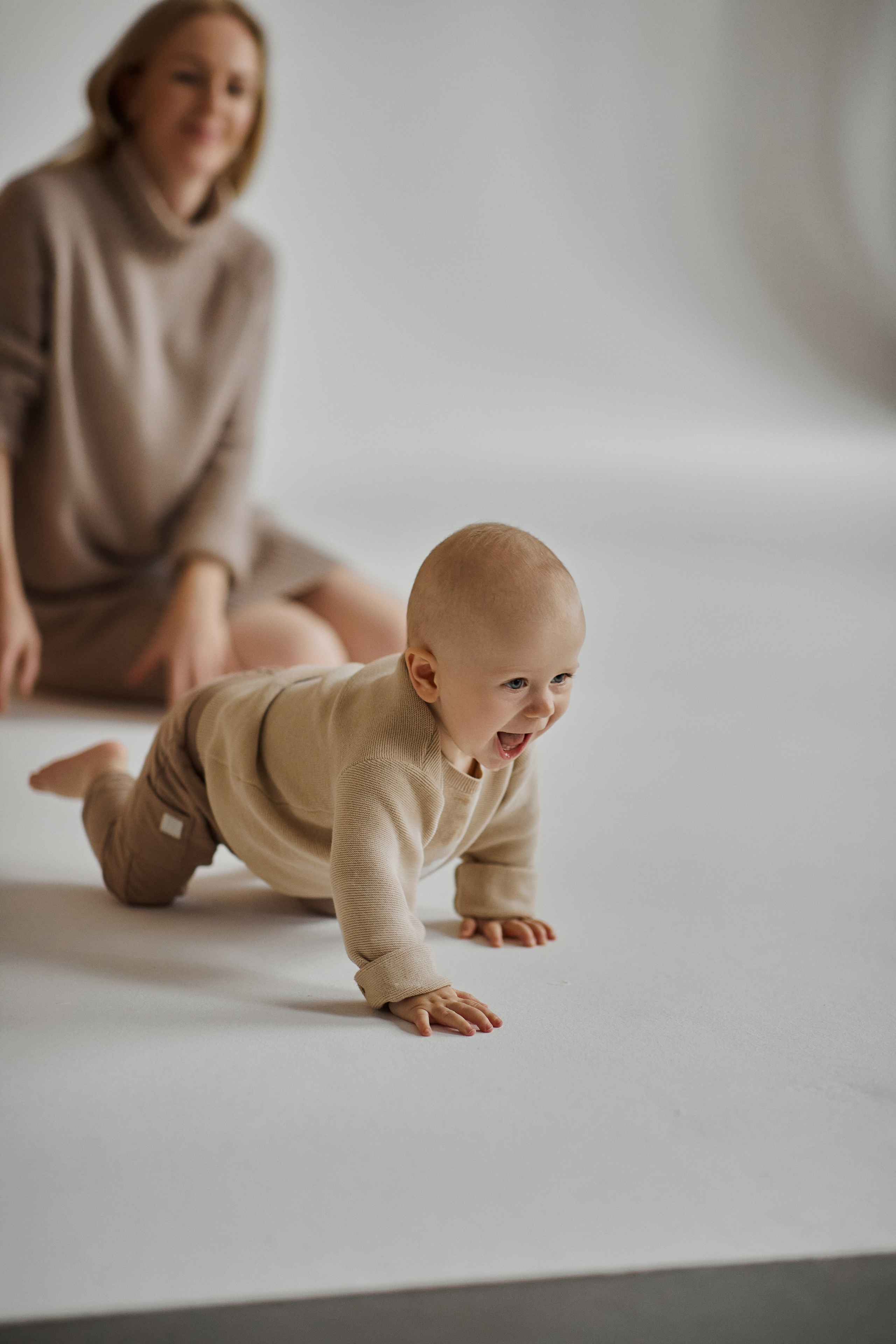 Семейная фотосессия Москва. Свадебный и семейный фотограф в Сочи-Красной поляне Ларионова Анна