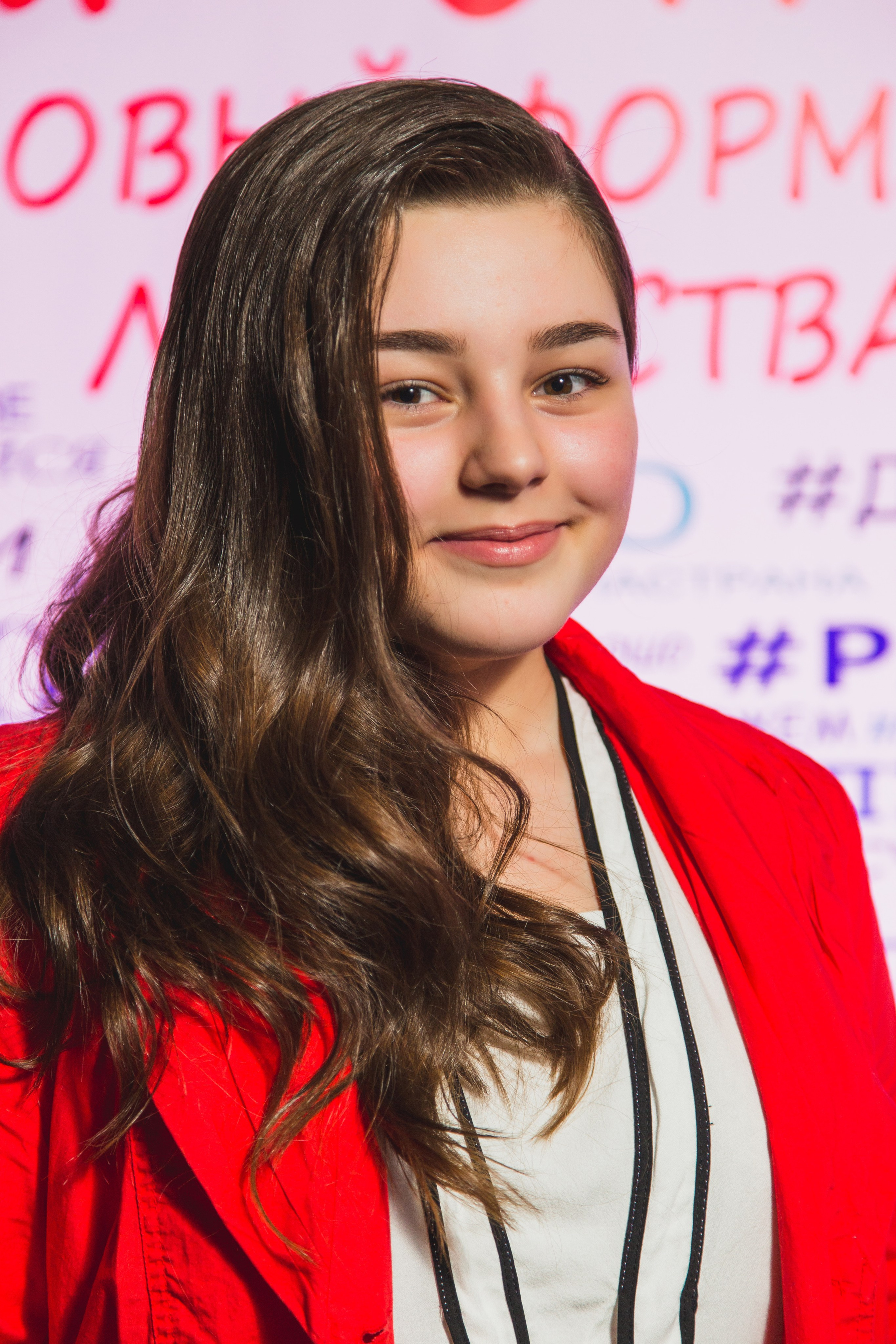 О2ТВ группа СТРАНА. Видеооператор/Фотограф Николай Завьялов