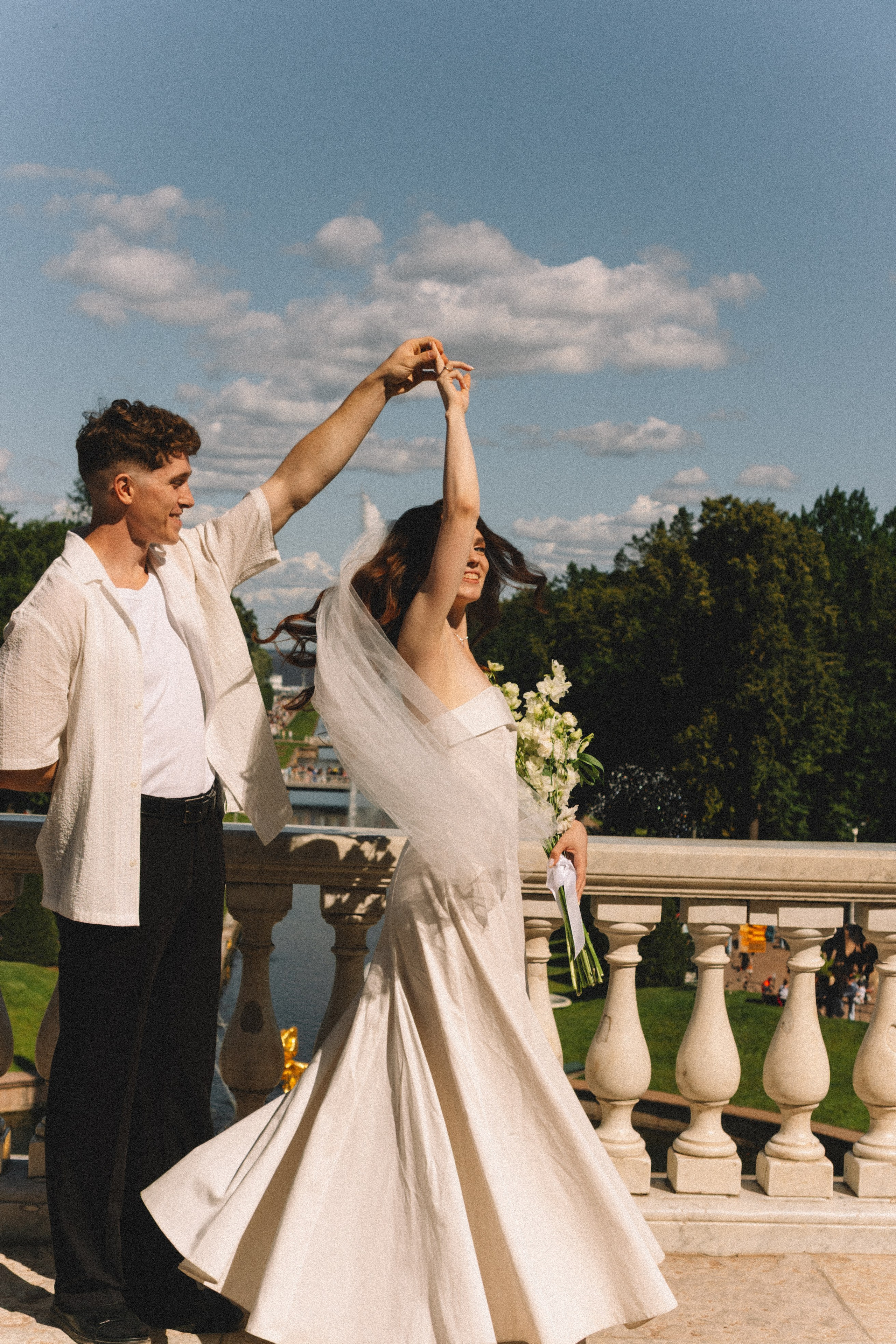 СВАДЕБНАЯ СЬЕМКА В ПЕТЕРГОФЕ И СЬЕМКА РЕПОРТАЖА В ЗАГСЕ ПЕТЕРГОФА. Профессиональный фотограф, Санкт-Петербург — Виктория Богомолова