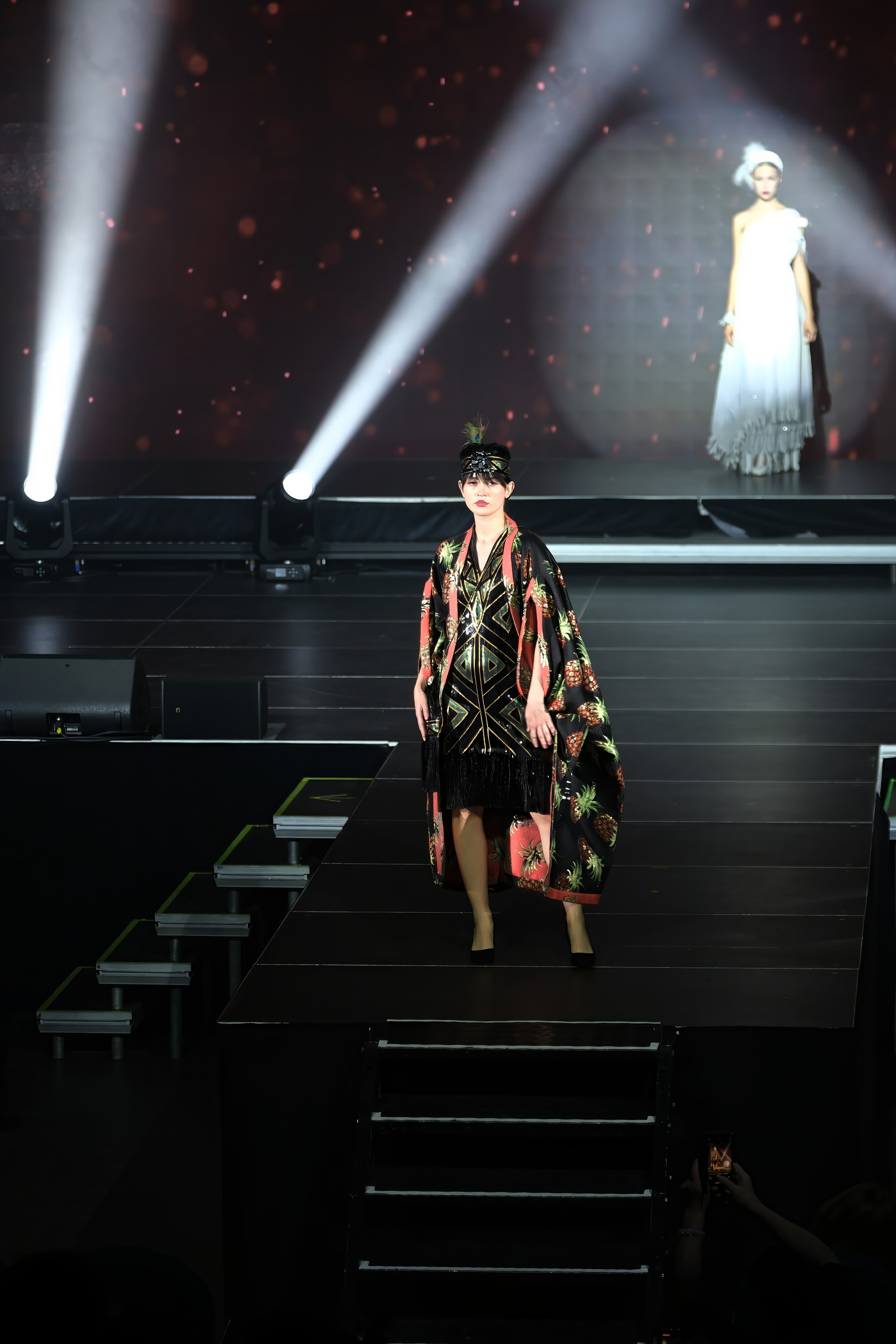 Подиумный спектакль «Стиль Надежды». Добро пожаловать в студию «Цифровой скульптор»  где искусство встречается с технологиями!