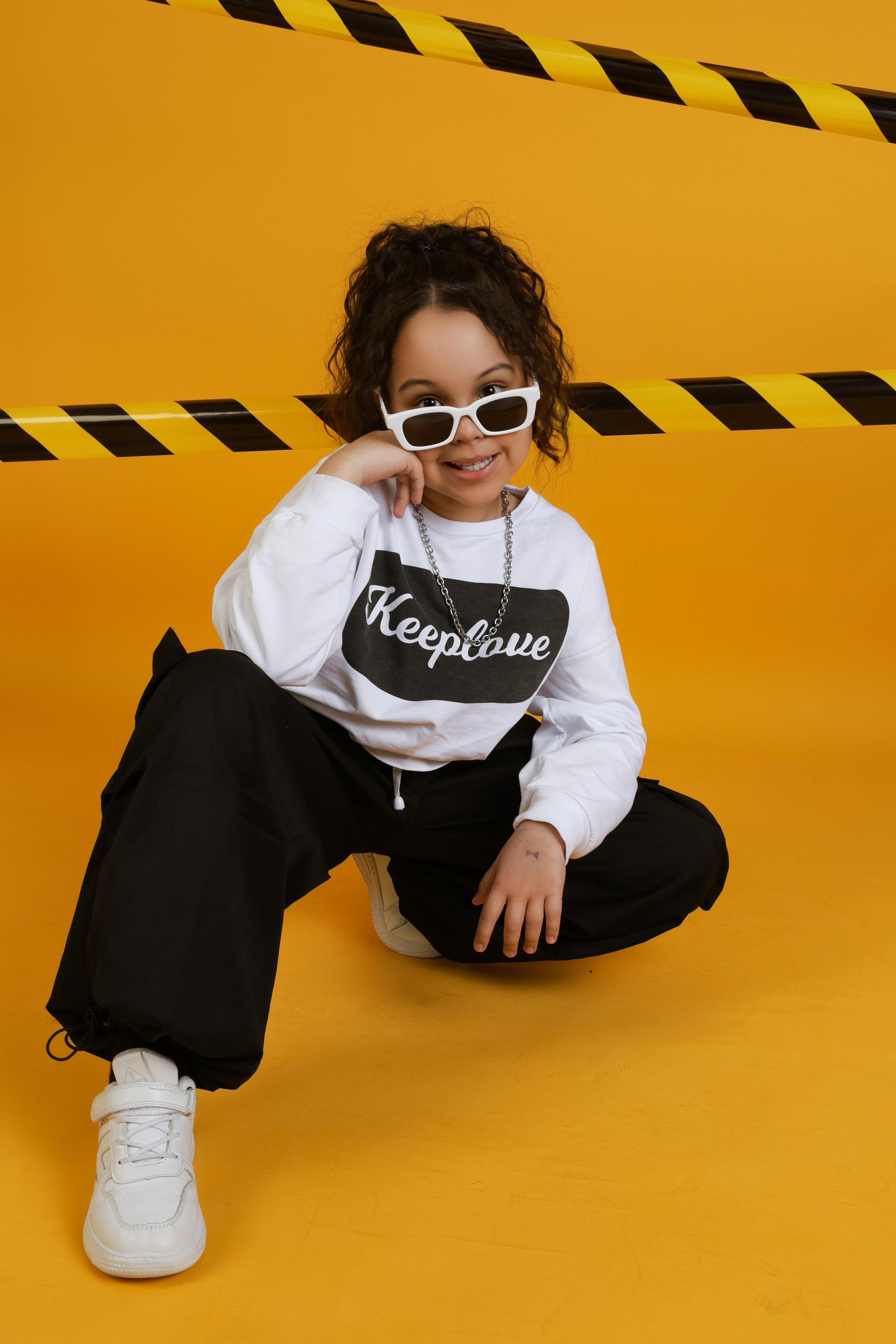 Проект на желтом фоне. АНАСТАСИЯ КУЗНЕЦОВА | ФОТОГРАФ ЧЕБОКСАРЫ