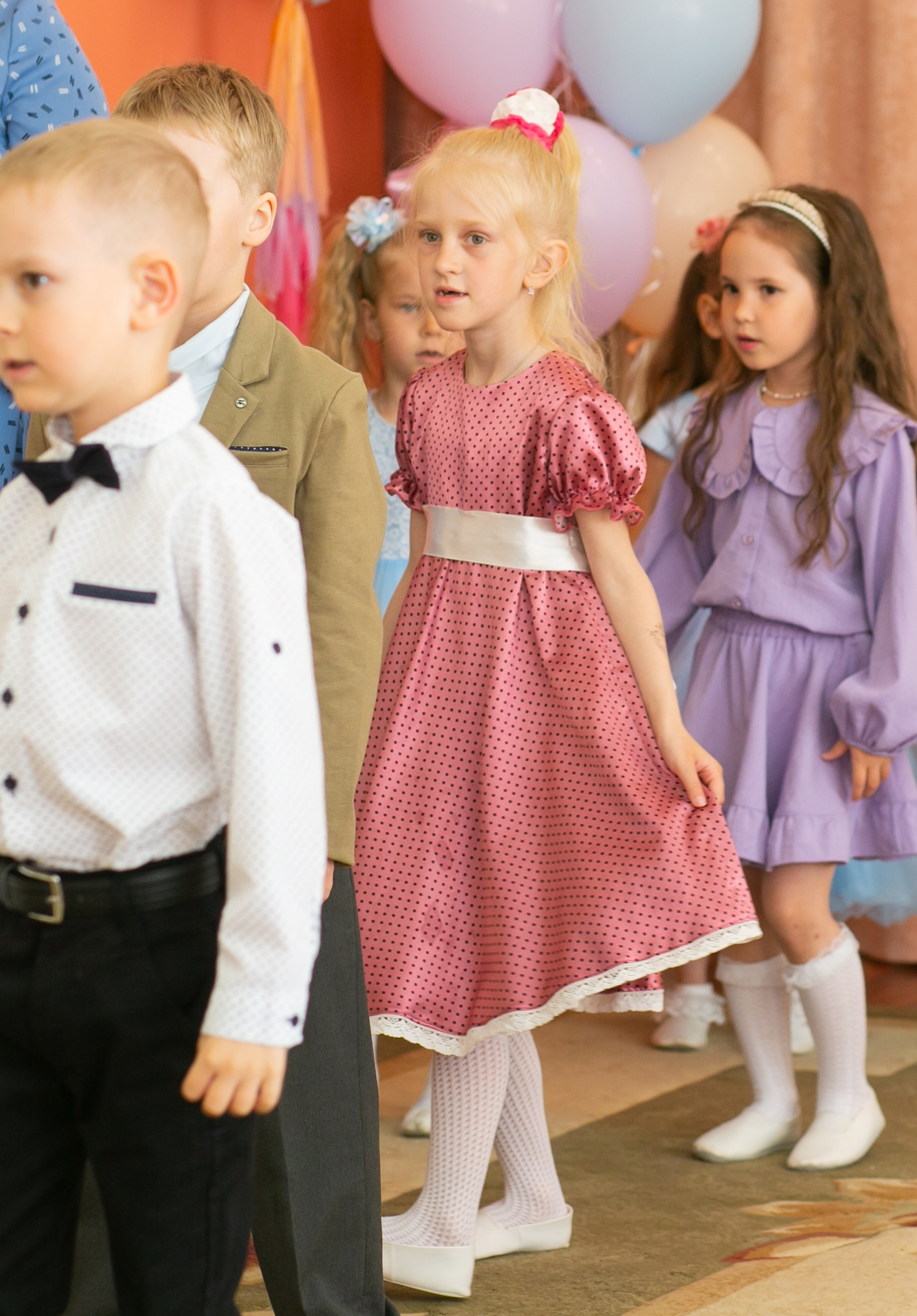 Выпускные и Утренники. Фотограф новорожденных и семейный фотограф НСО г. Бердск Марина Львова