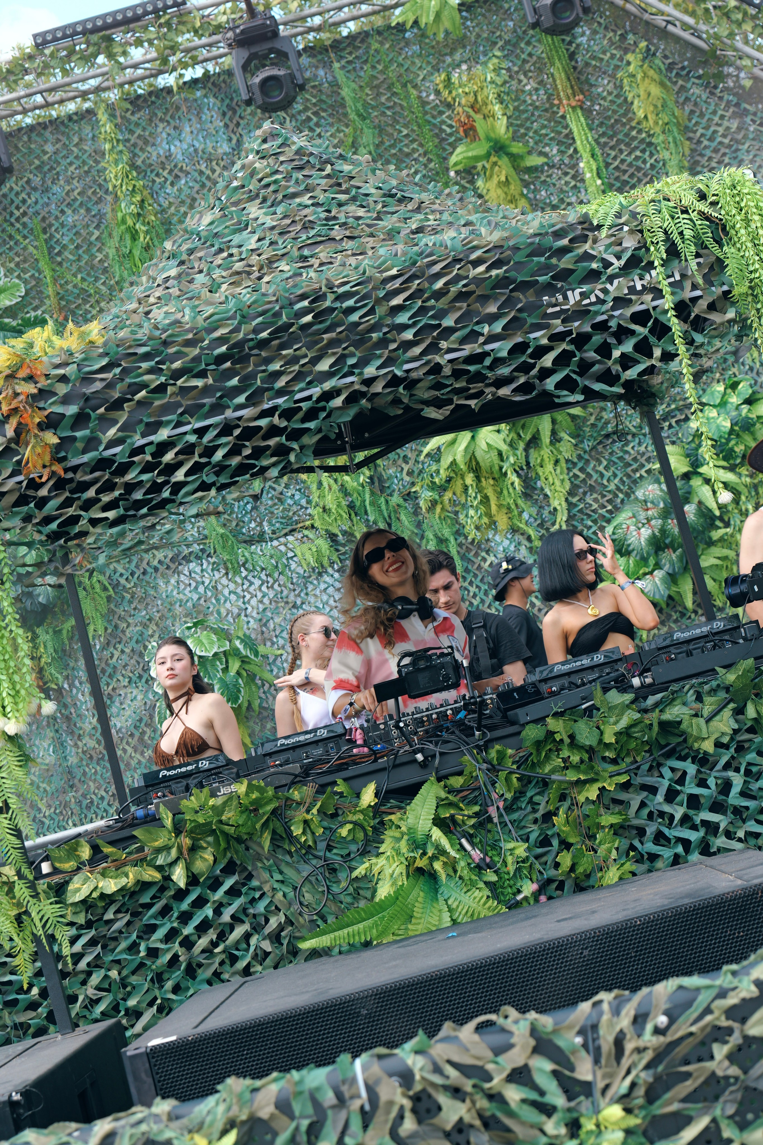 Artists, toga concert, concert photography, del mar, yoga beach club, dj shoot