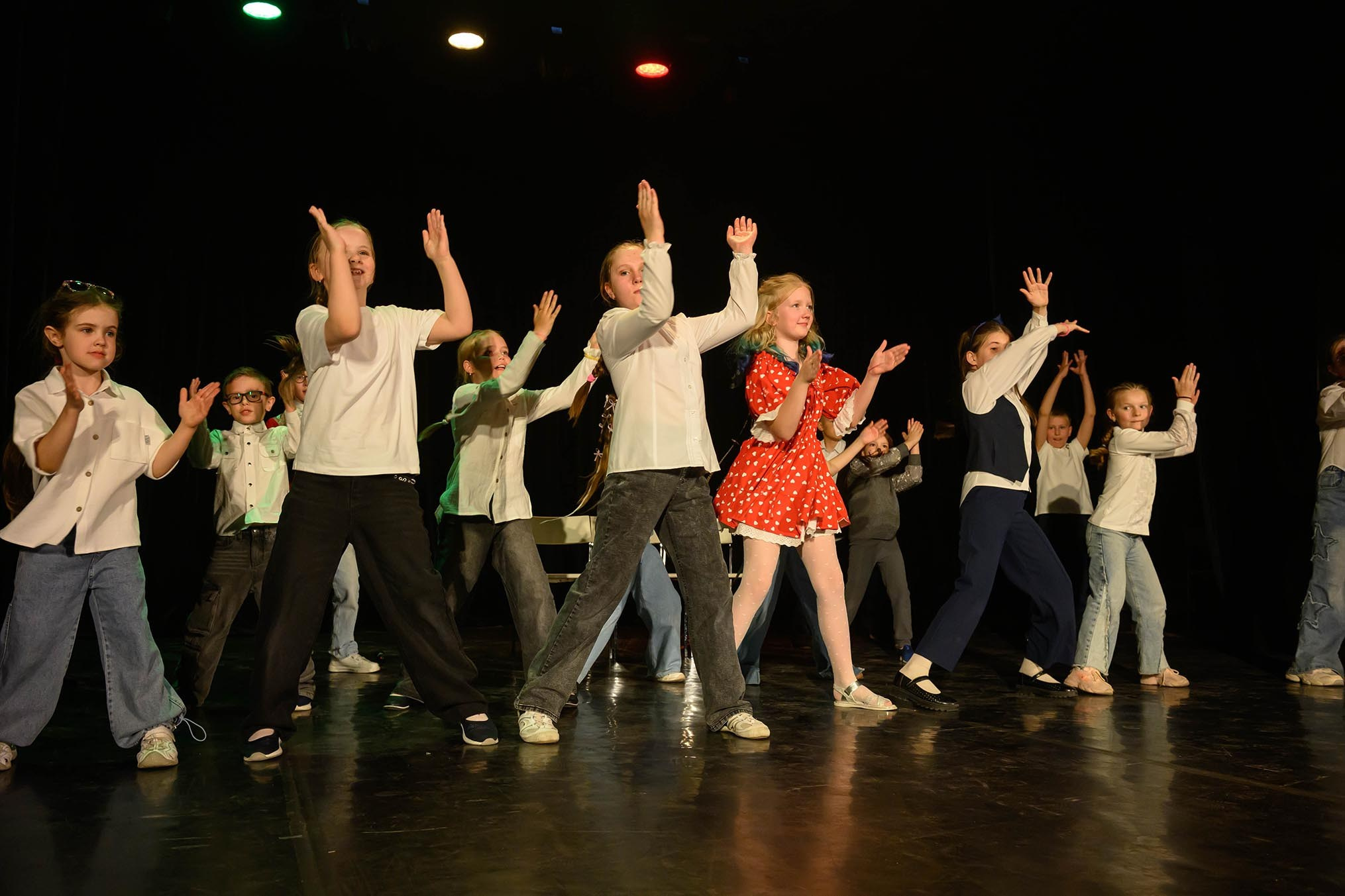 Отчётный концерт студии «Своя Жизнь». Фотограф Москва