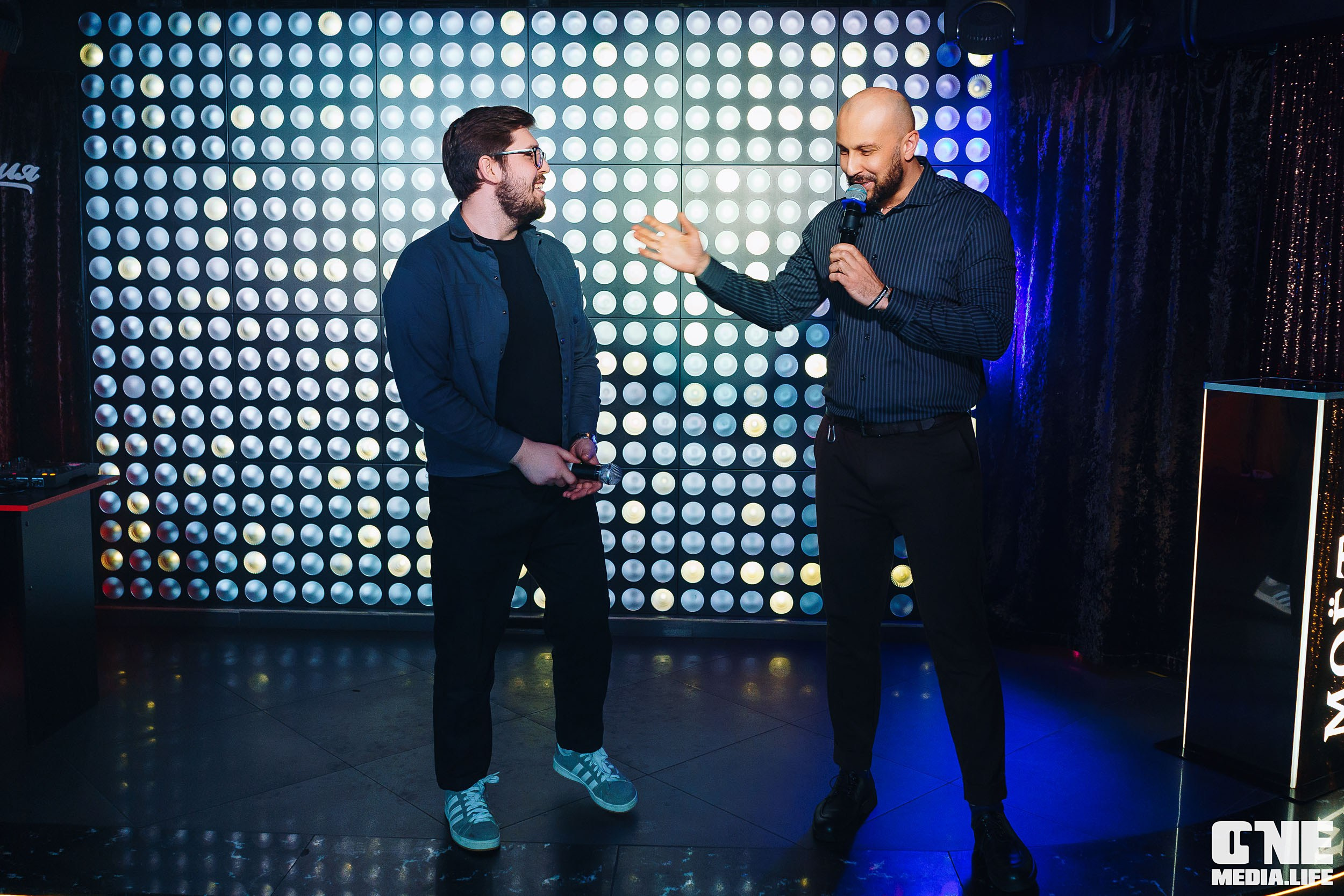 Фоторепортаж из караоке-клуба Эйфория. One Media Life: фоторепортажи, фотоотчеты с мероприятий и заведений