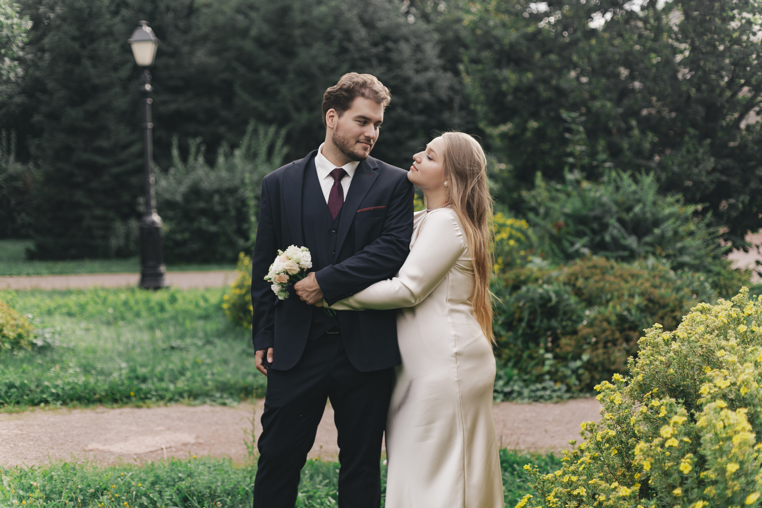 Анонс, свадебая прогулка Сергея и Анастасии (Город Москва, парк Царицыно). Фотограф и свадебный фотограф в Москве