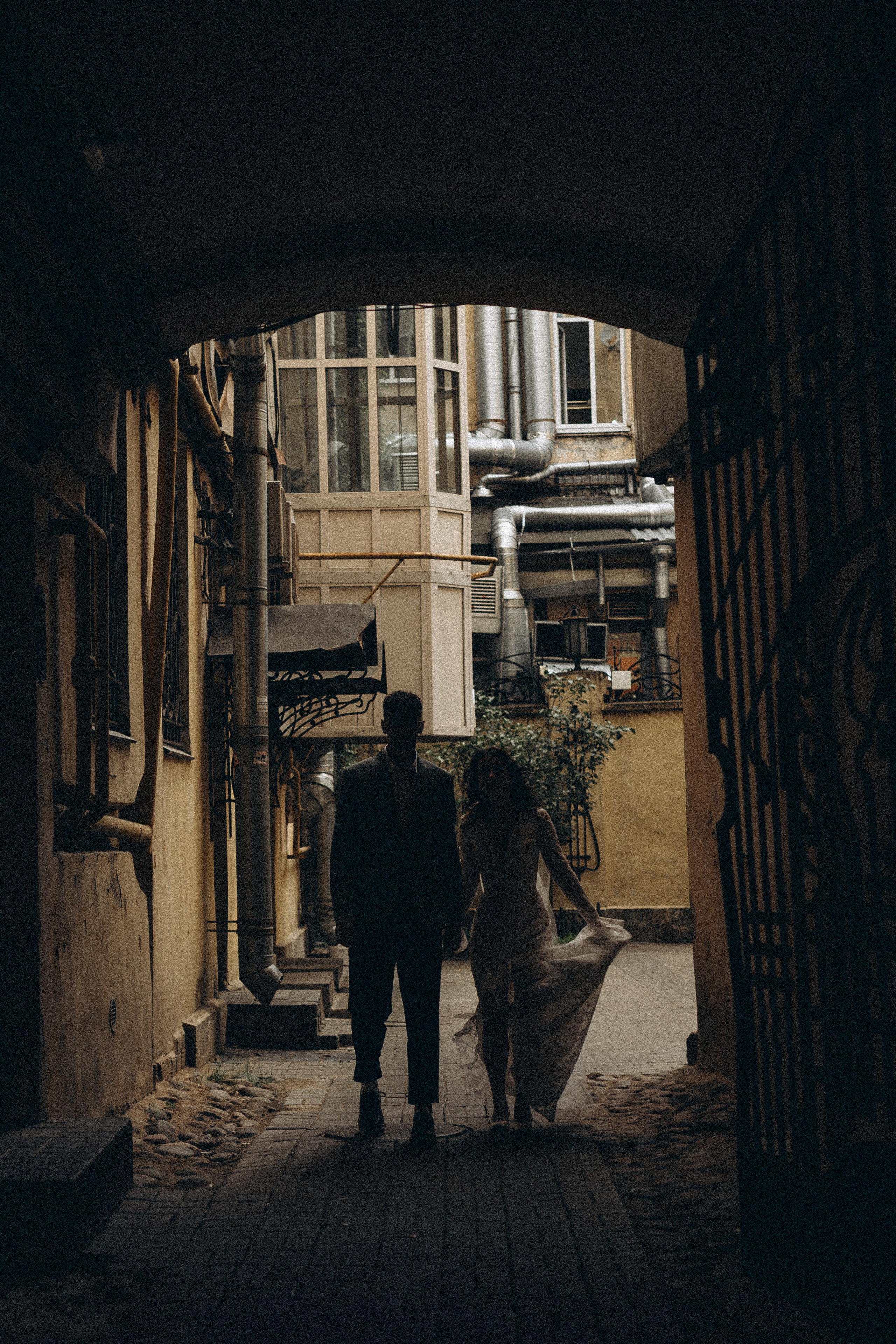 СВАДЕБНАЯ ПРОГУЛКА ВОЗЕ ИСАИКЕВСКОГО СОБОРА АСТОРИИ И ЗАКОНОДАЛЕТНОГО СОБРАНИЯ. Профессиональный фотограф, Санкт-Петербург — Виктория Богомолова