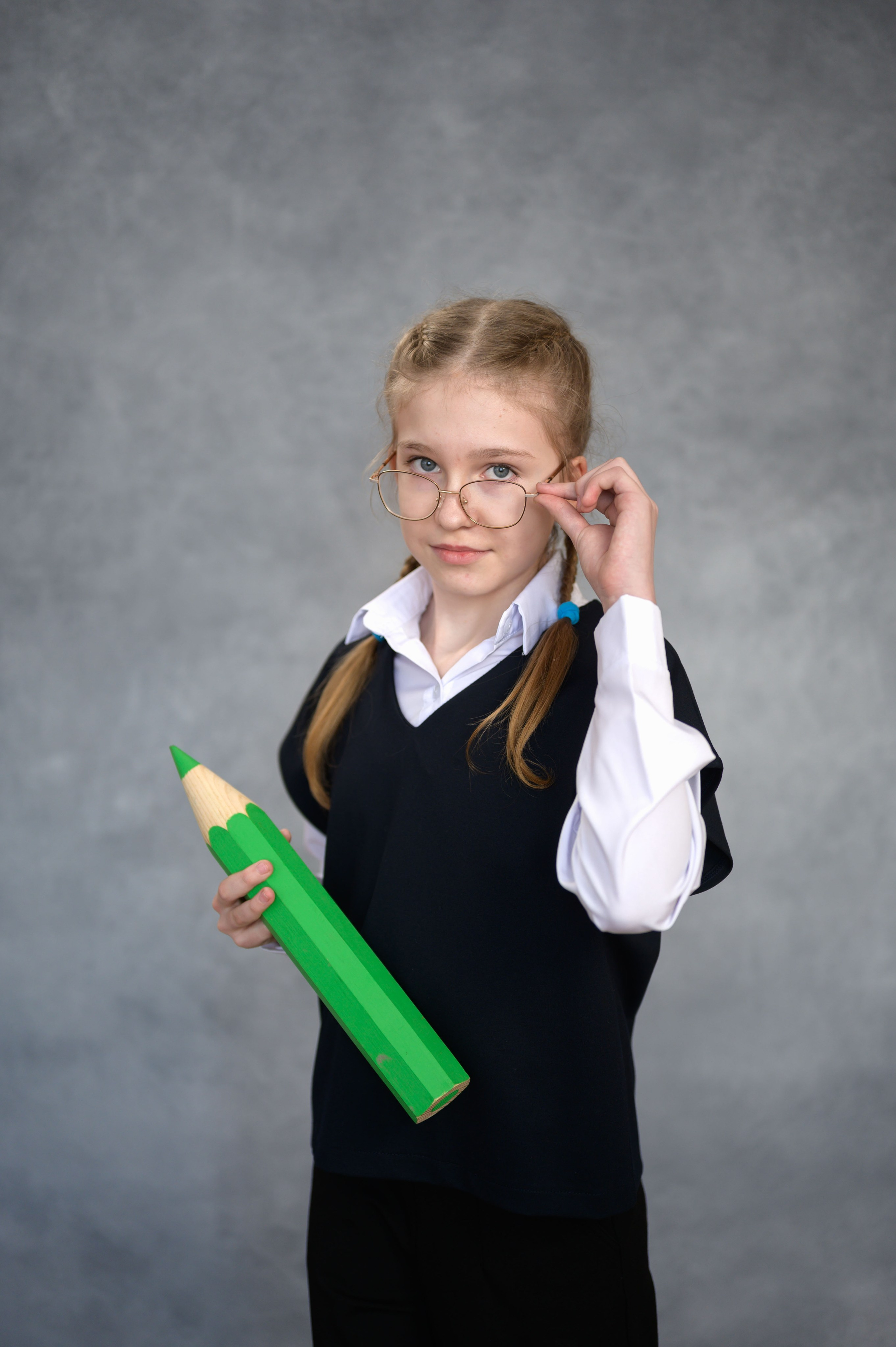 Школьные фотосессии. Школьный и детский фотограф в Новосибирской области