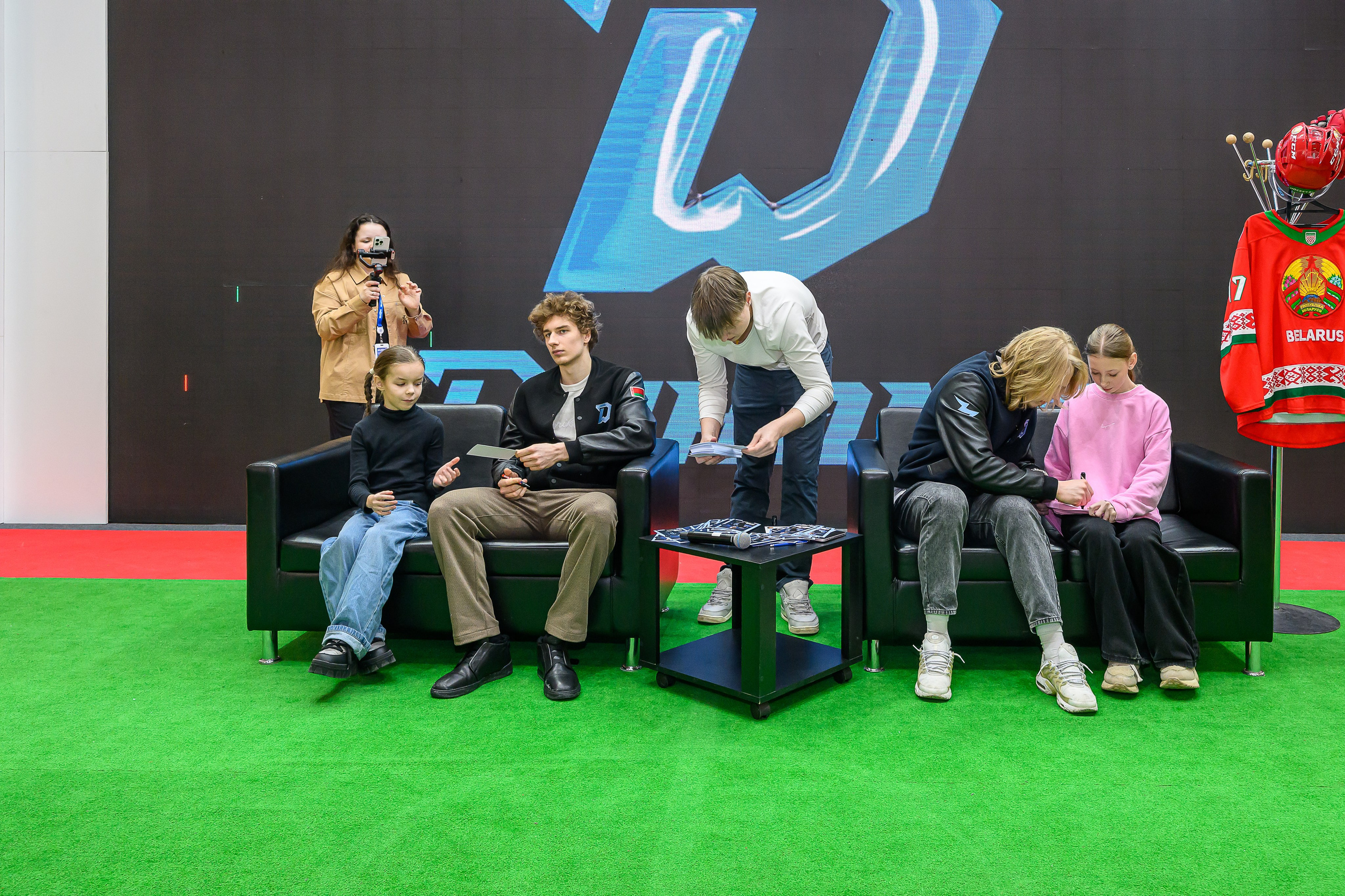 @hcdinamo.by. Фотоуслуги, услуги фотографа, фотографирование важных событий