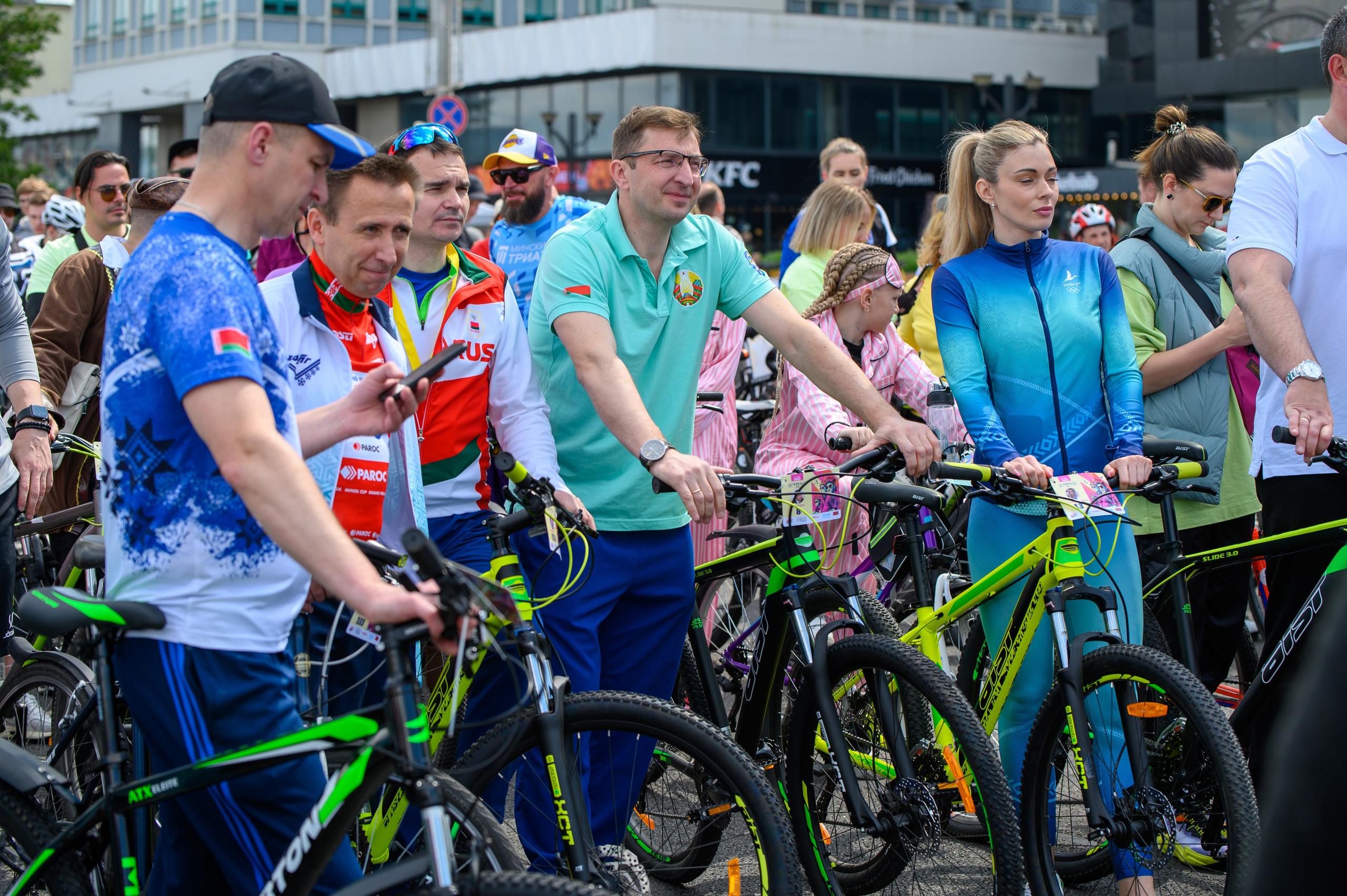 Репортажная съемка с открытия магазина. Фотоуслуги, услуги фотографа, фотографирование важных событий