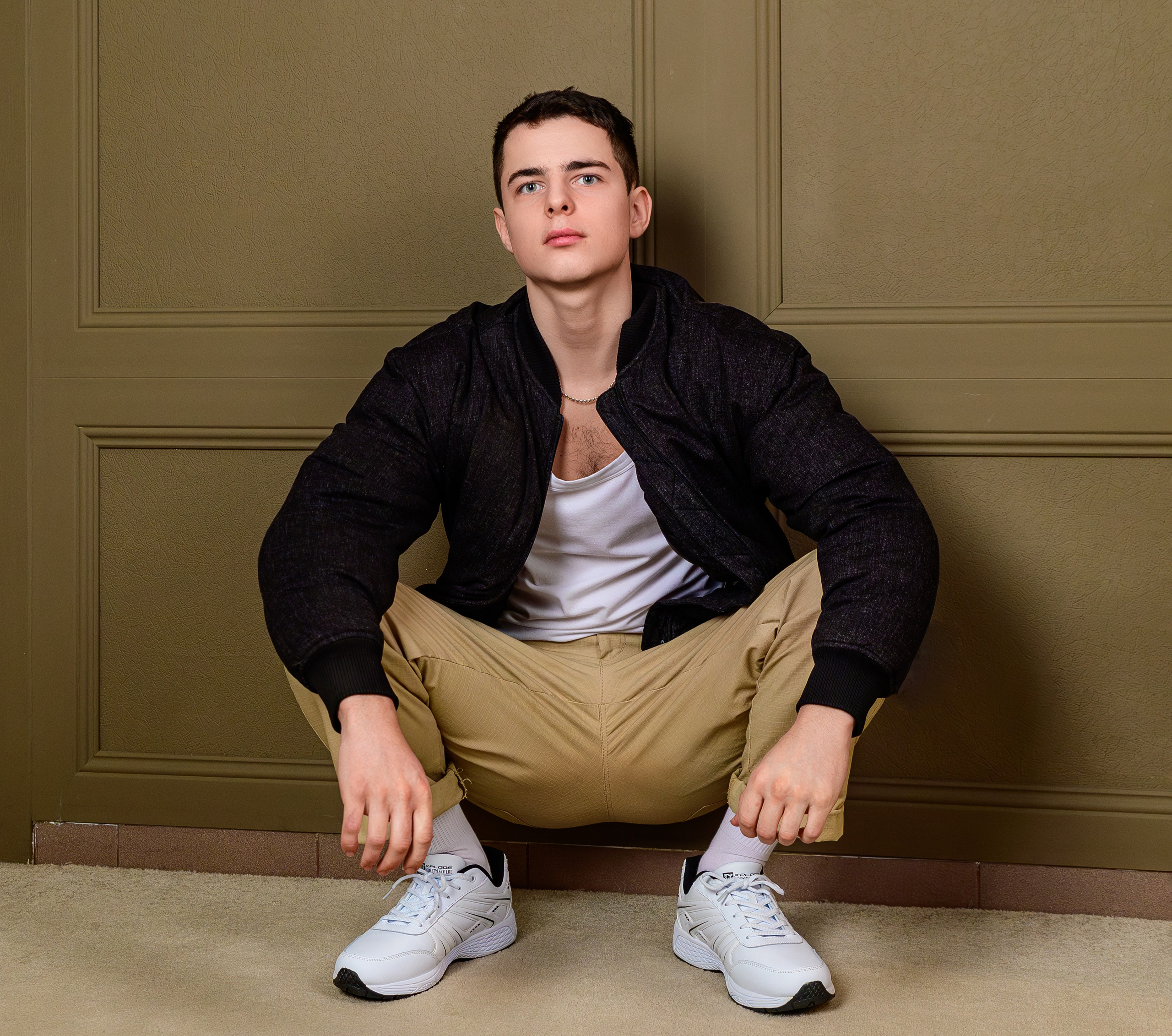 Летняя мужская фотосессия. Фотоуслуги, услуги фотографа, фотографирование важных событий