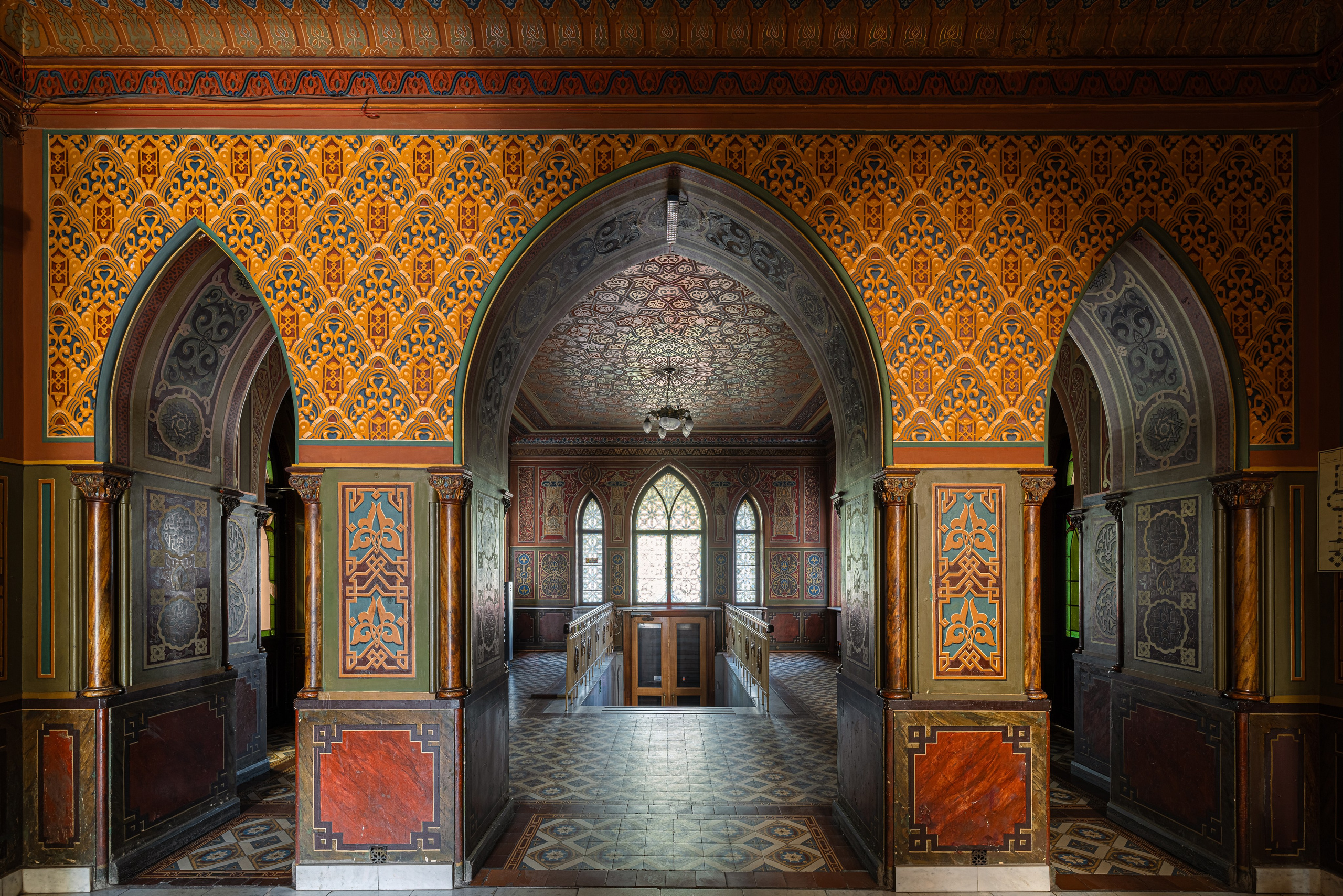 Красный замок Тихона Булычева на Вятке. Архитектор Чарушин И.А. Иван Благушин. Интерьерный и архитектурный фотограф в Москве и Санкт-Петербурге