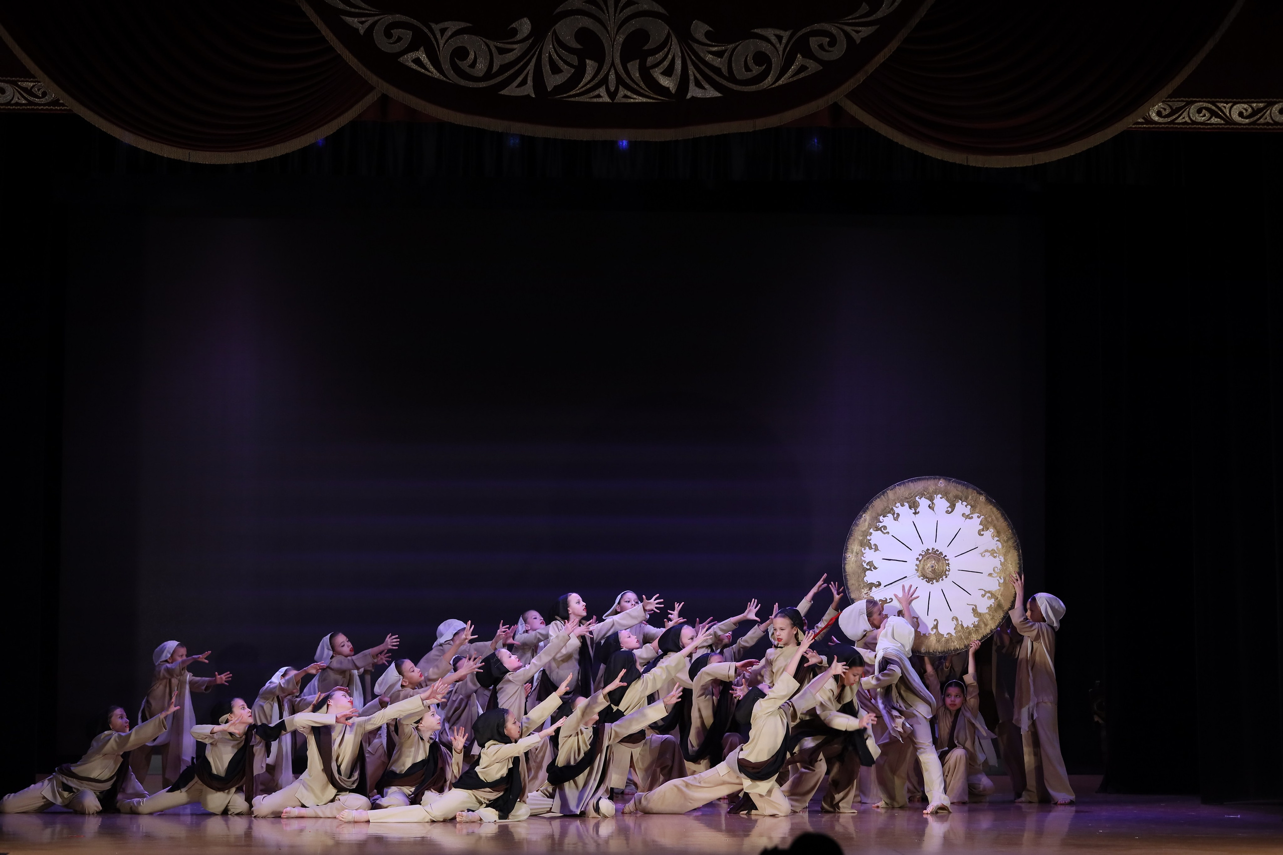 4 ноября, блок 1, видео, номера 59-, г. Краснодар. Золотое яблочко