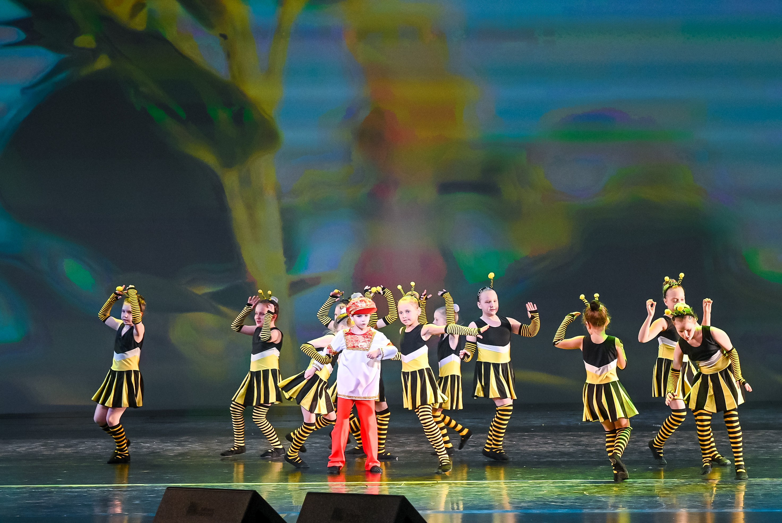 23 апреля, часть 3, БКЗ Октябрьский, г. Санкт-Петербург. Золотое яблочко