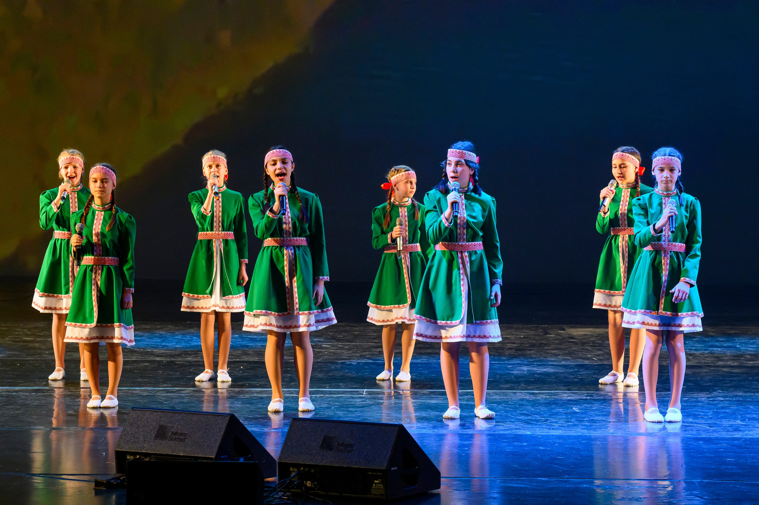 23 апреля, часть 1, БКЗ Октябрьский, г. Санкт-Петербург. Золотое яблочко