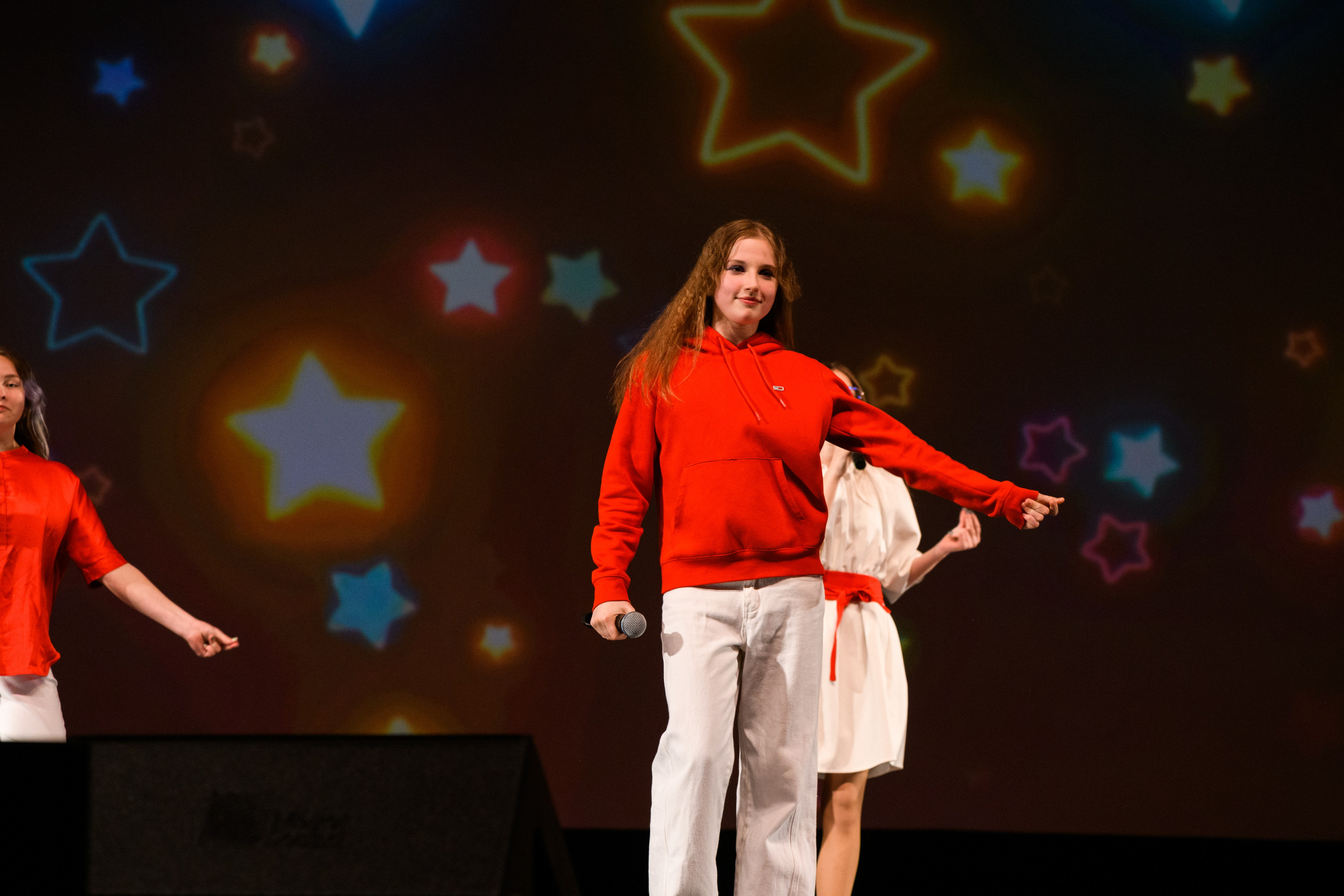 23 апреля, часть 2, БКЗ Октябрьский, г. Санкт-Петербург. Золотое яблочко