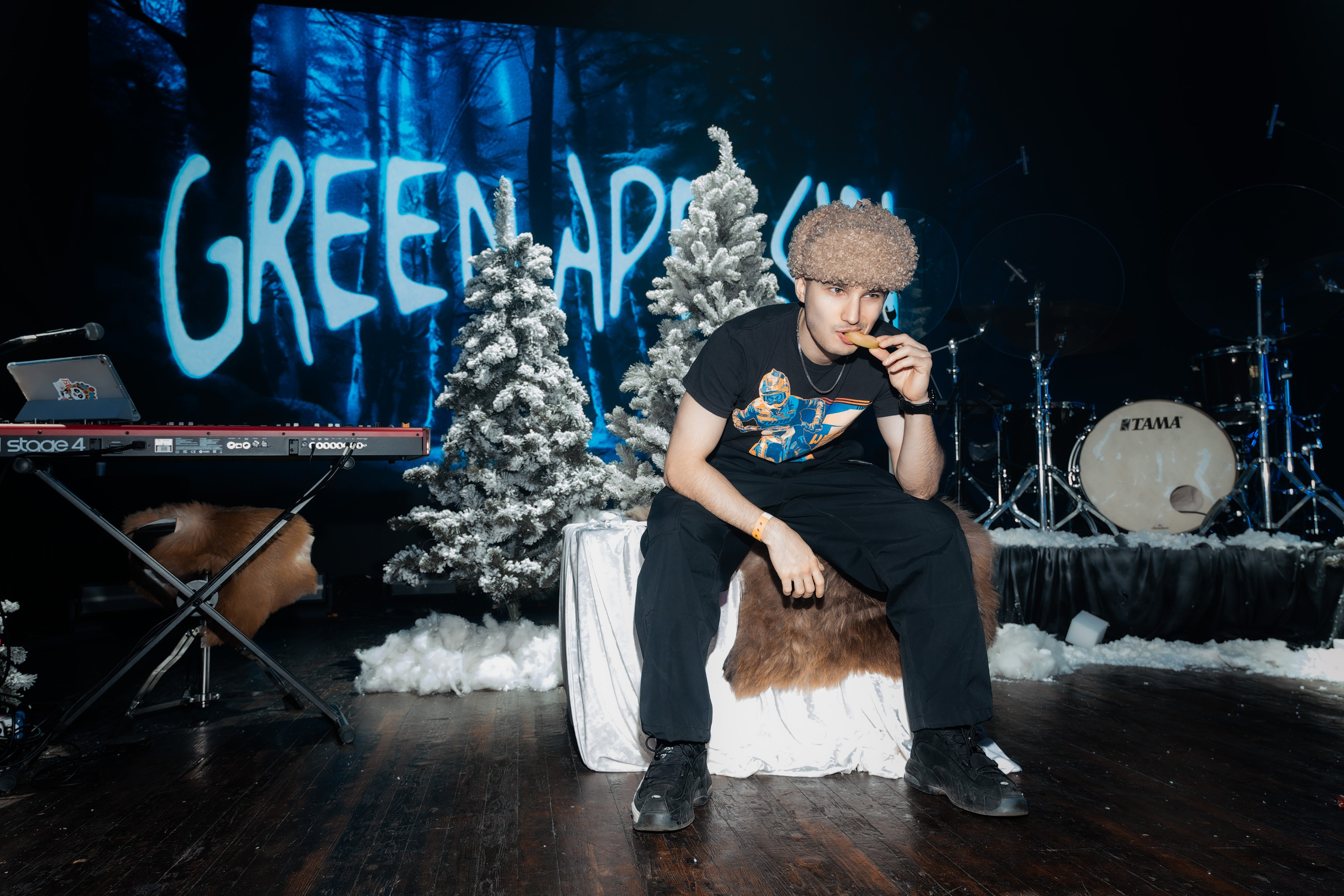 Green Apelsin в Альфа Кристалл 06.01.2026. Репортажный фотограф и видеограф в Москве